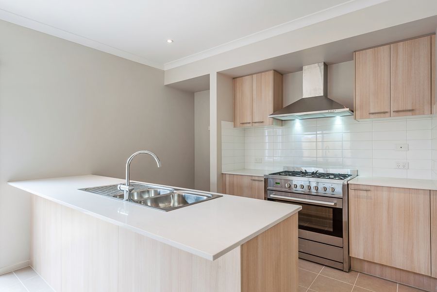 18 Solar Way, Mickleham, VIC 3064