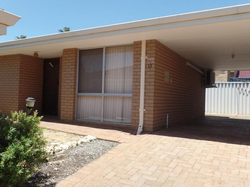 6 Pinewood Avenue, Kardinya WA 6163