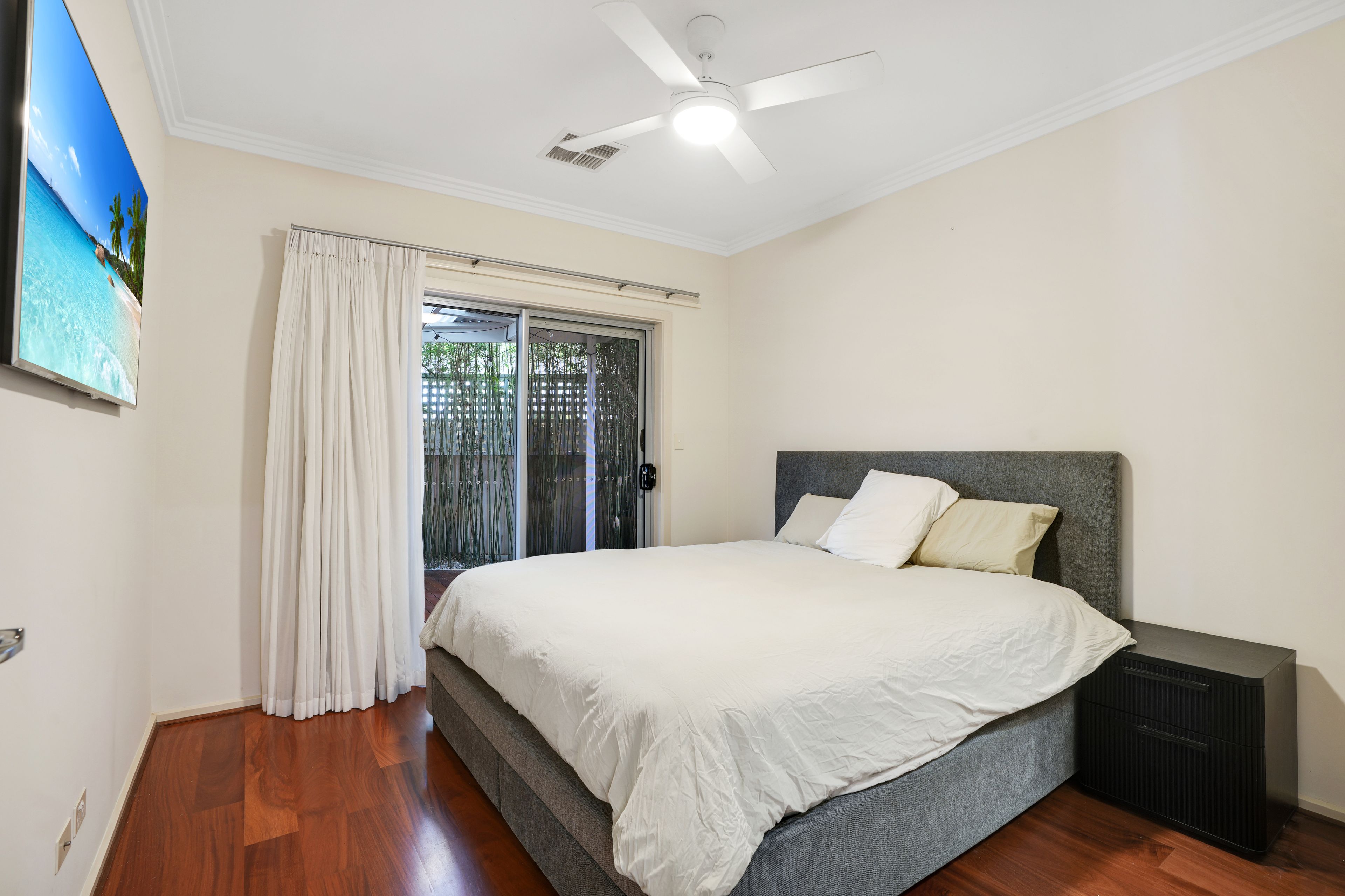 3 Cowra Crescent — photo 13 of 26