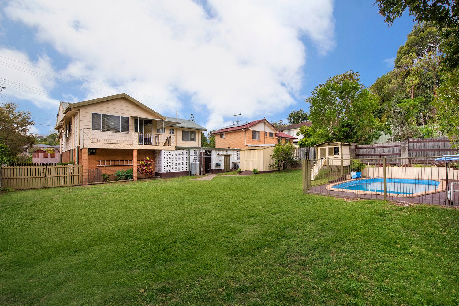 8 Narrawong Street, Rochedale South, QLD 4123
