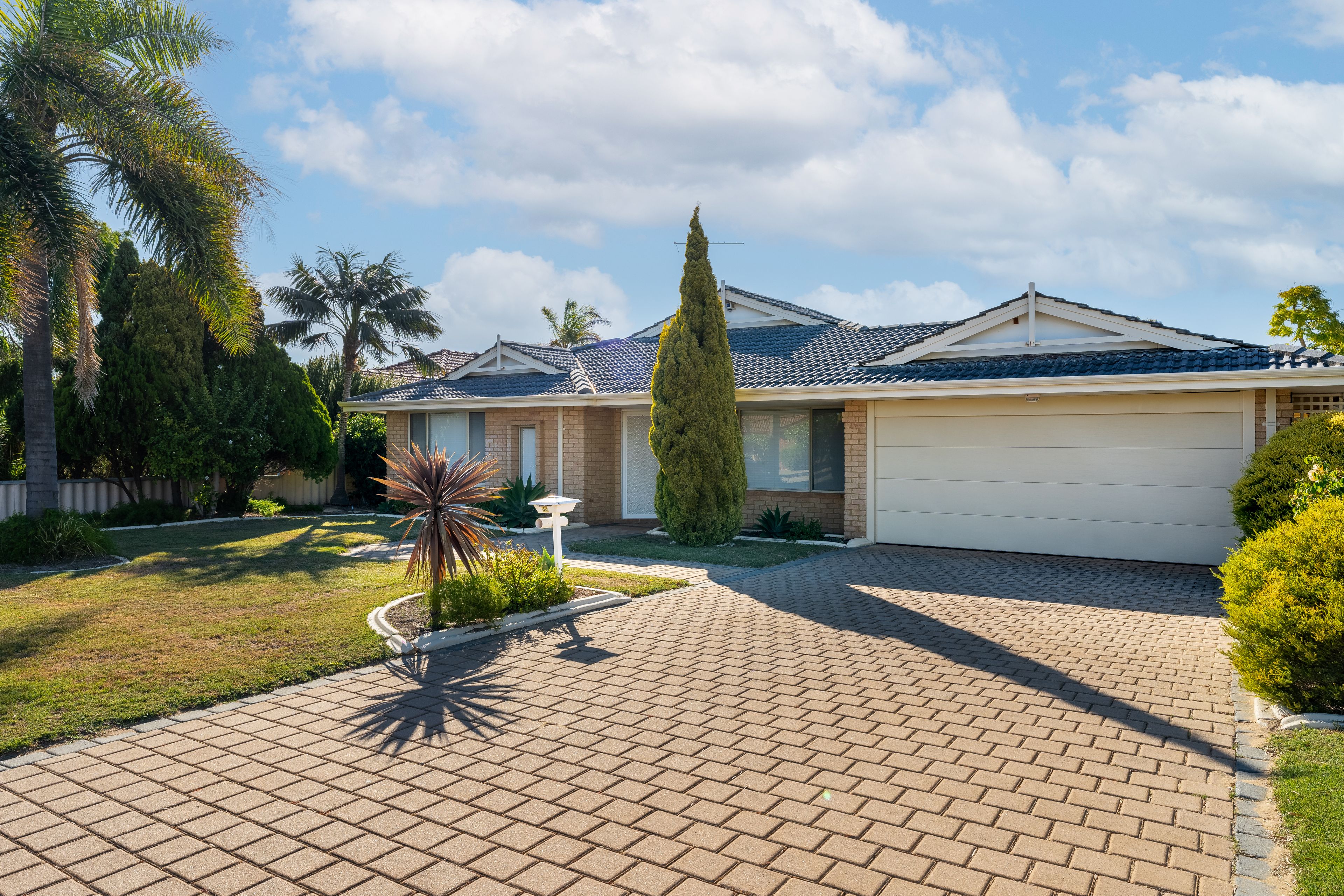 44 Cumberland Way, Waikiki, WA 6169
