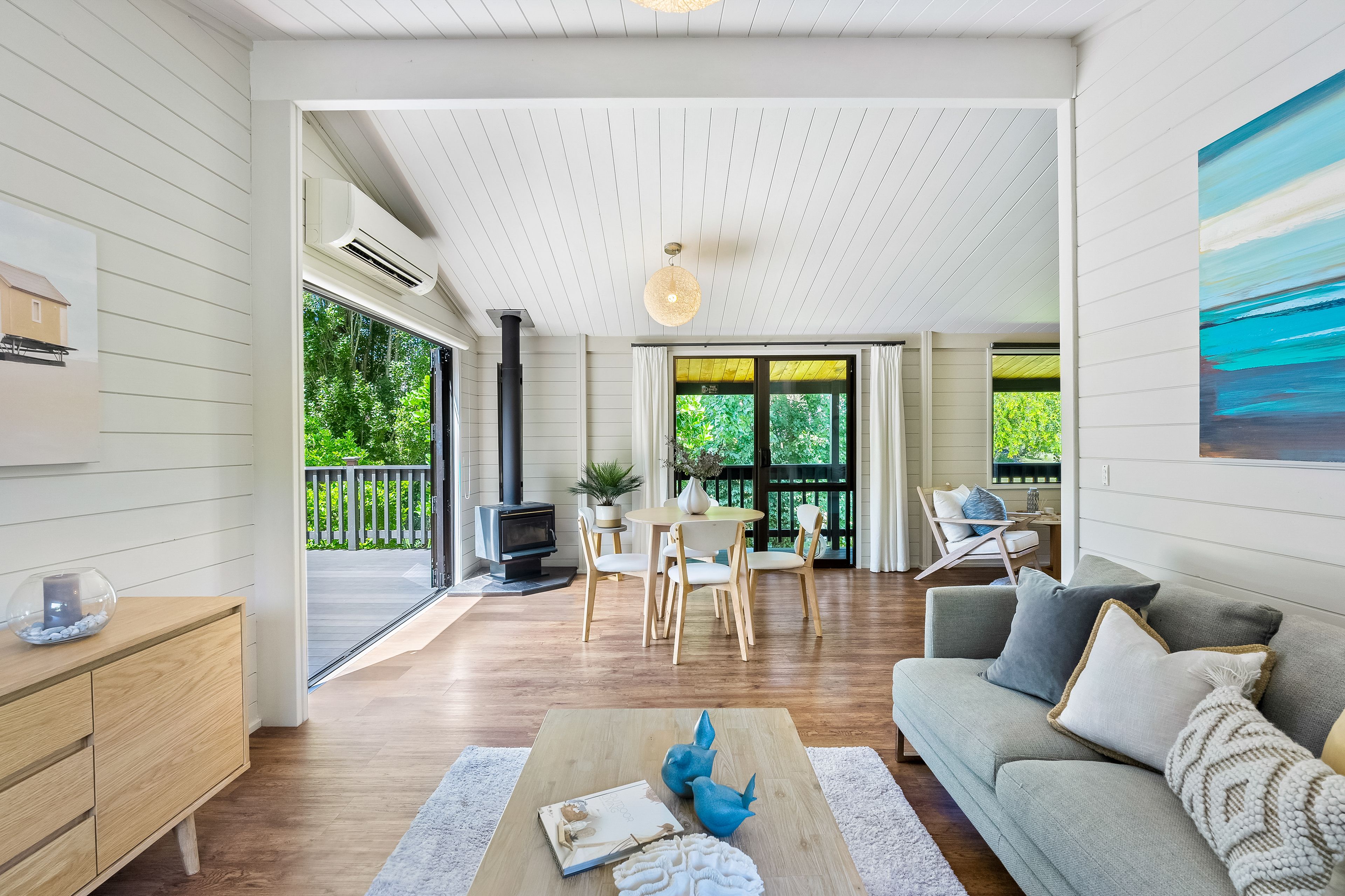 1/22 Regia Close, Half Moon Bay, Manukau City