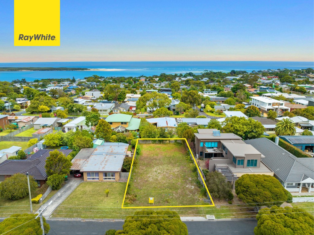 12 Kenneth Street, Inverloch, VIC 3996