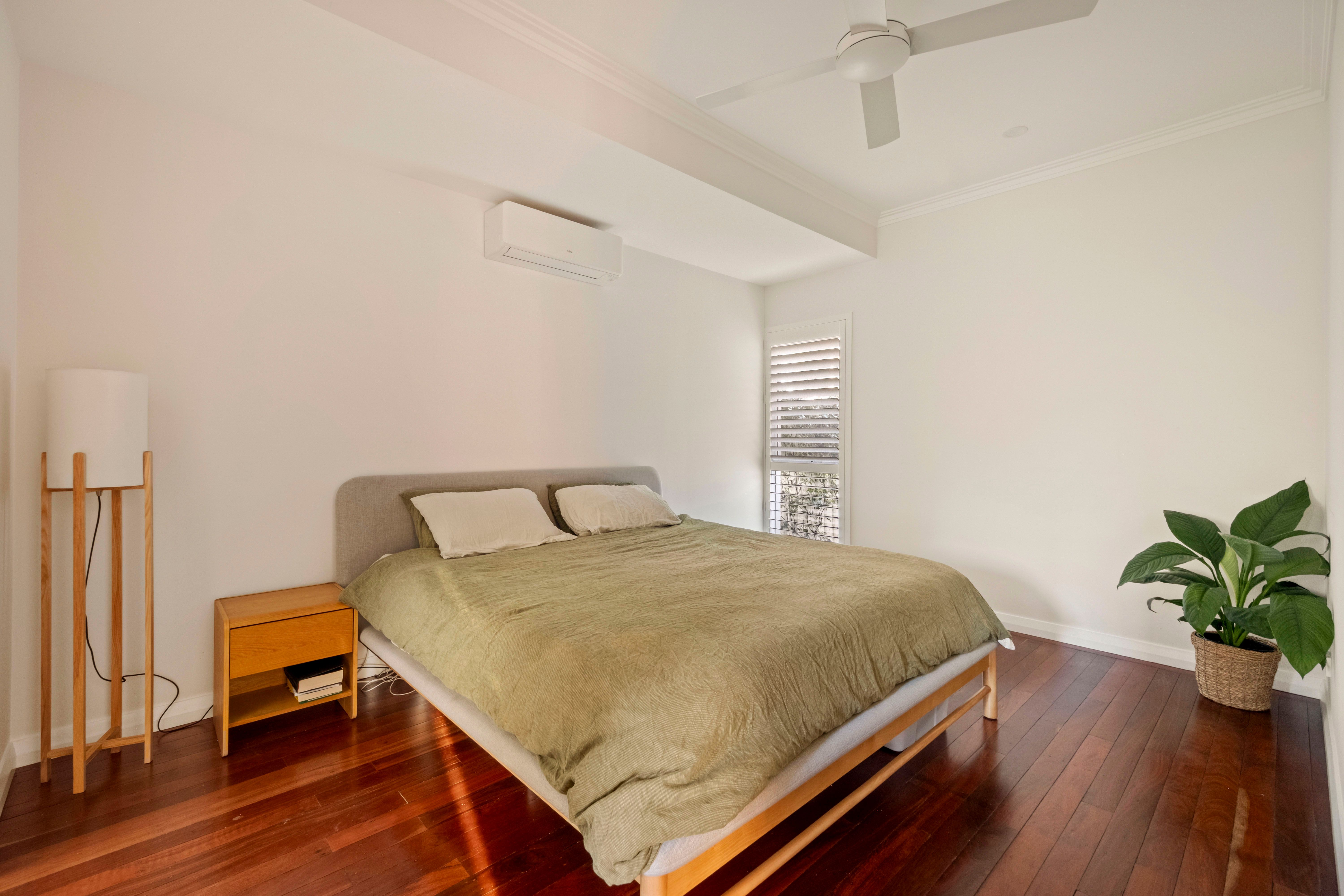 1/62 Mcgregor Road — photo 8 of 20