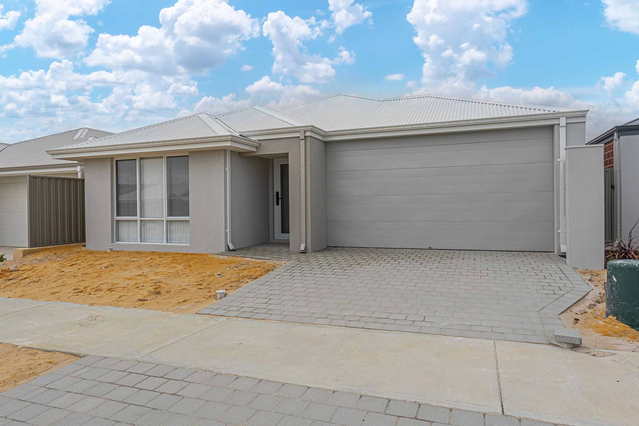 8 Easter Street, Eglinton, WA 6034