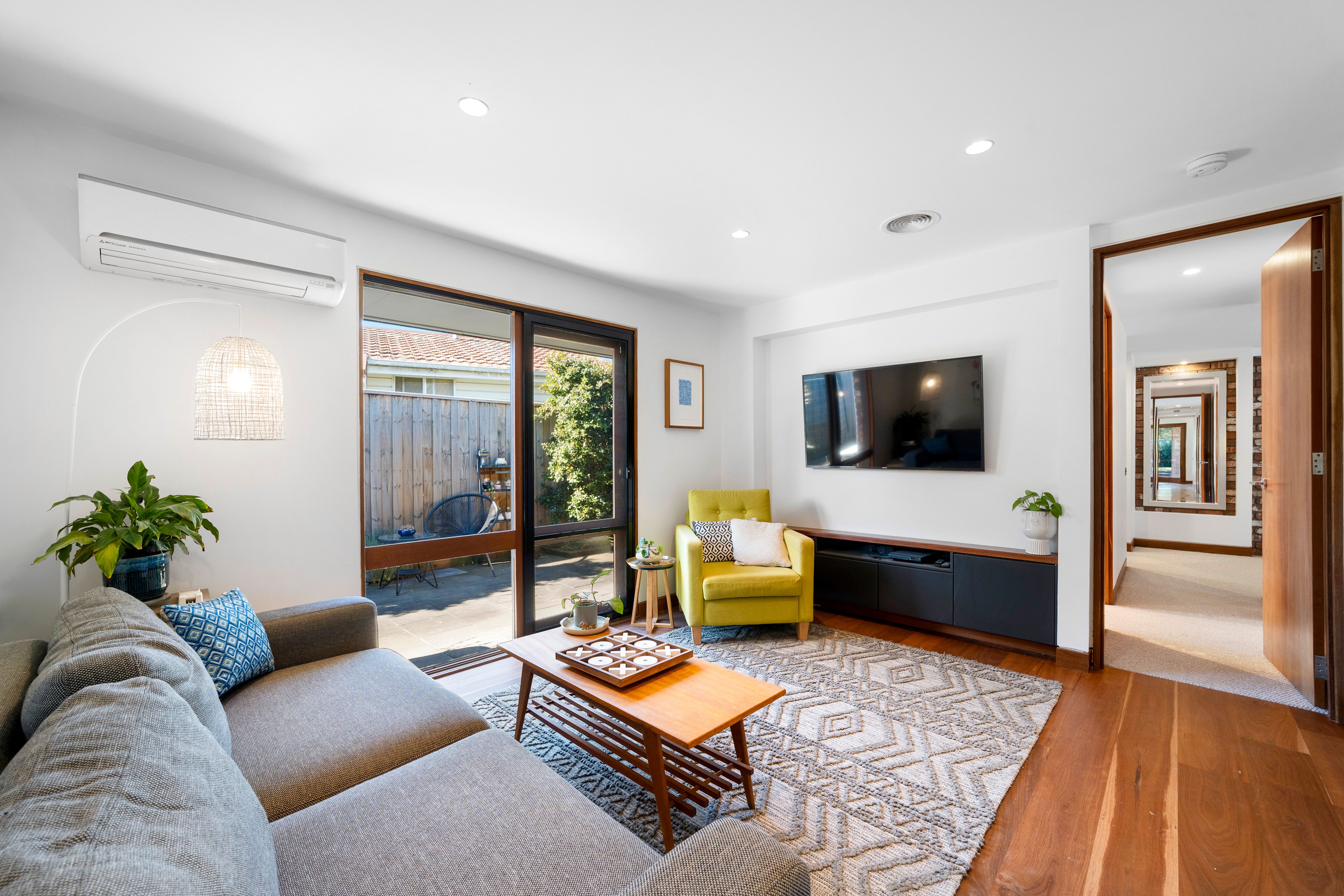 12 Dartnell Close — photo 7 of 24