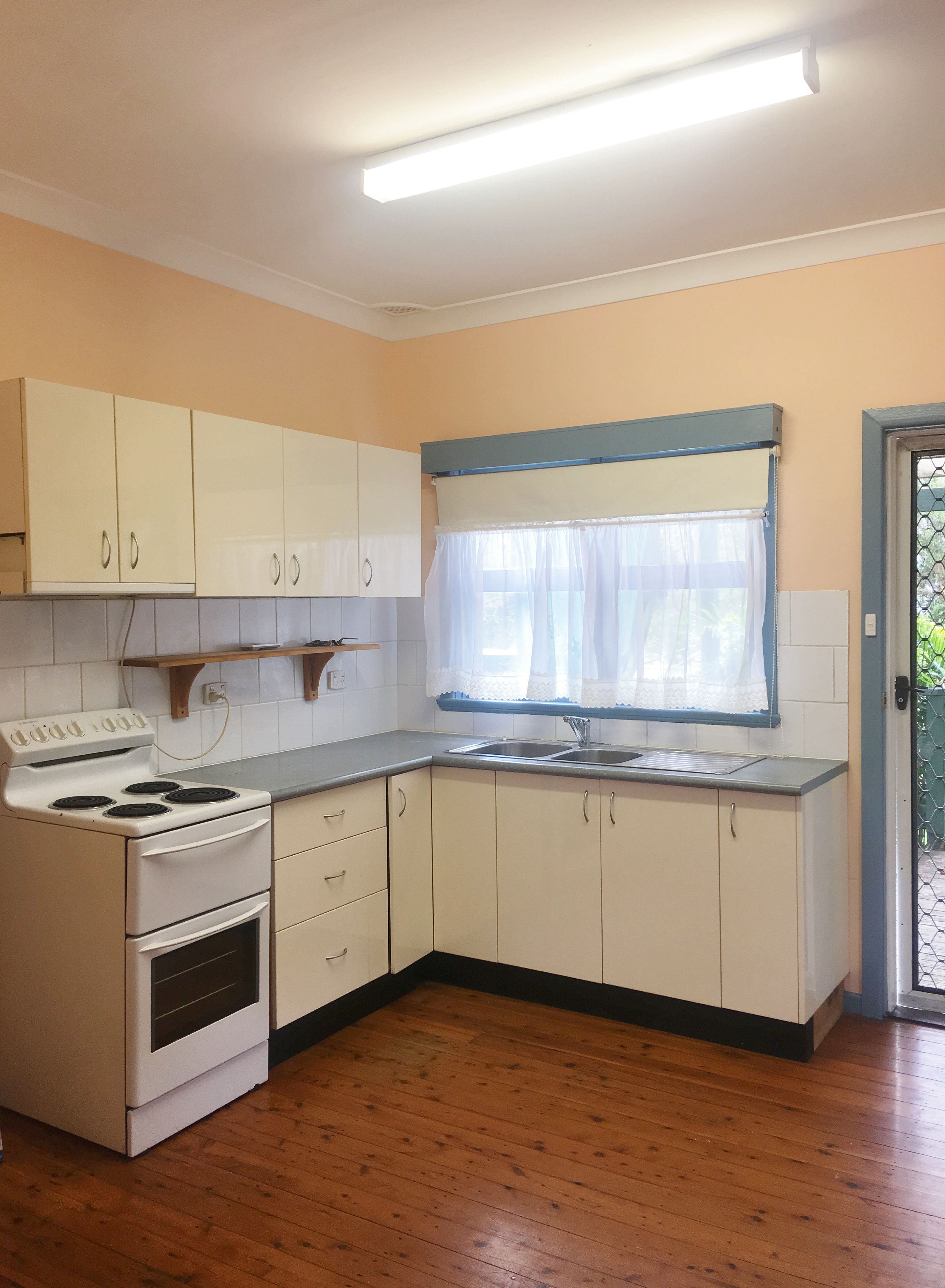 31 Scenic Drive, Budgewoi, NSW 2262