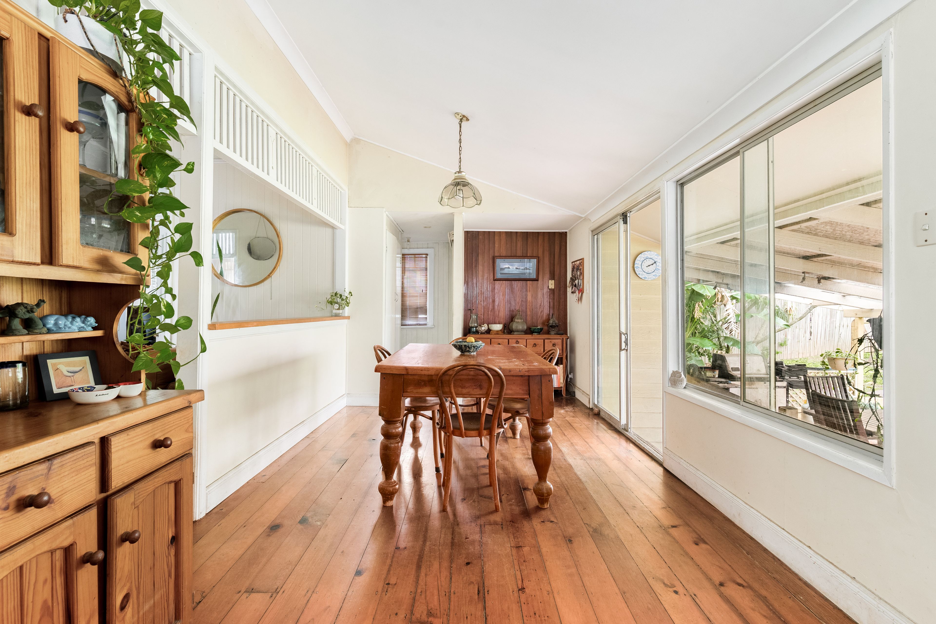 68 Glenalva Terrace — photo 7 of 22