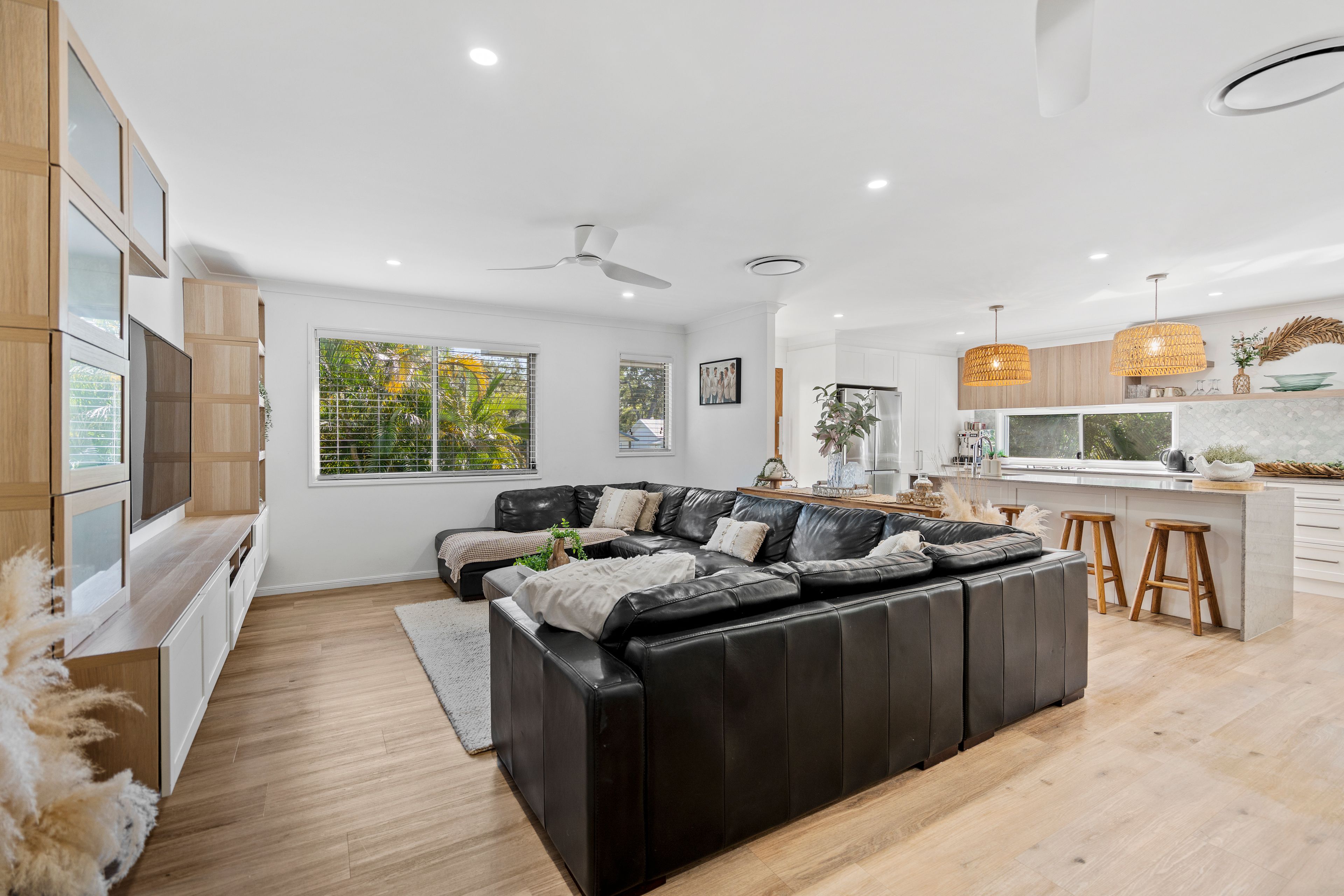 28 Kindara Street — photo 6 of 30