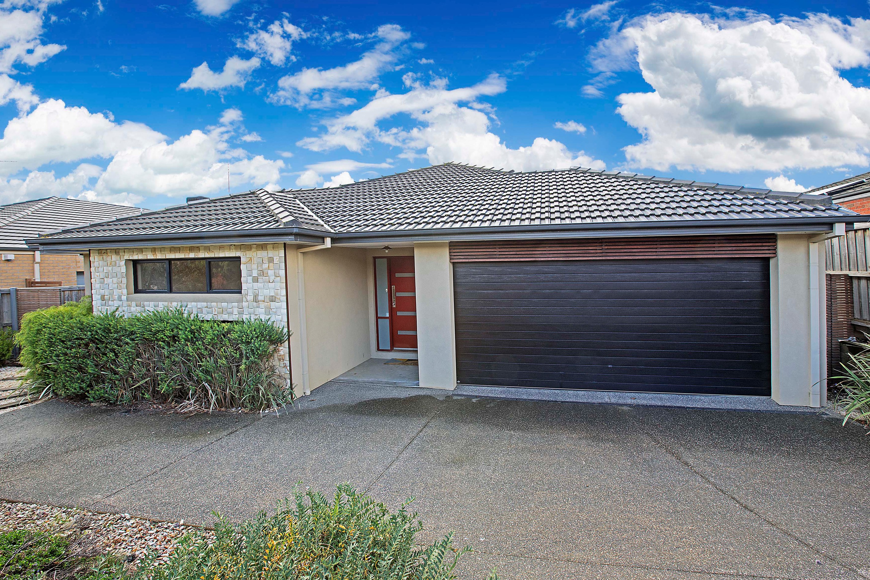 54 Province Boulevard, Highton, VIC 3216
