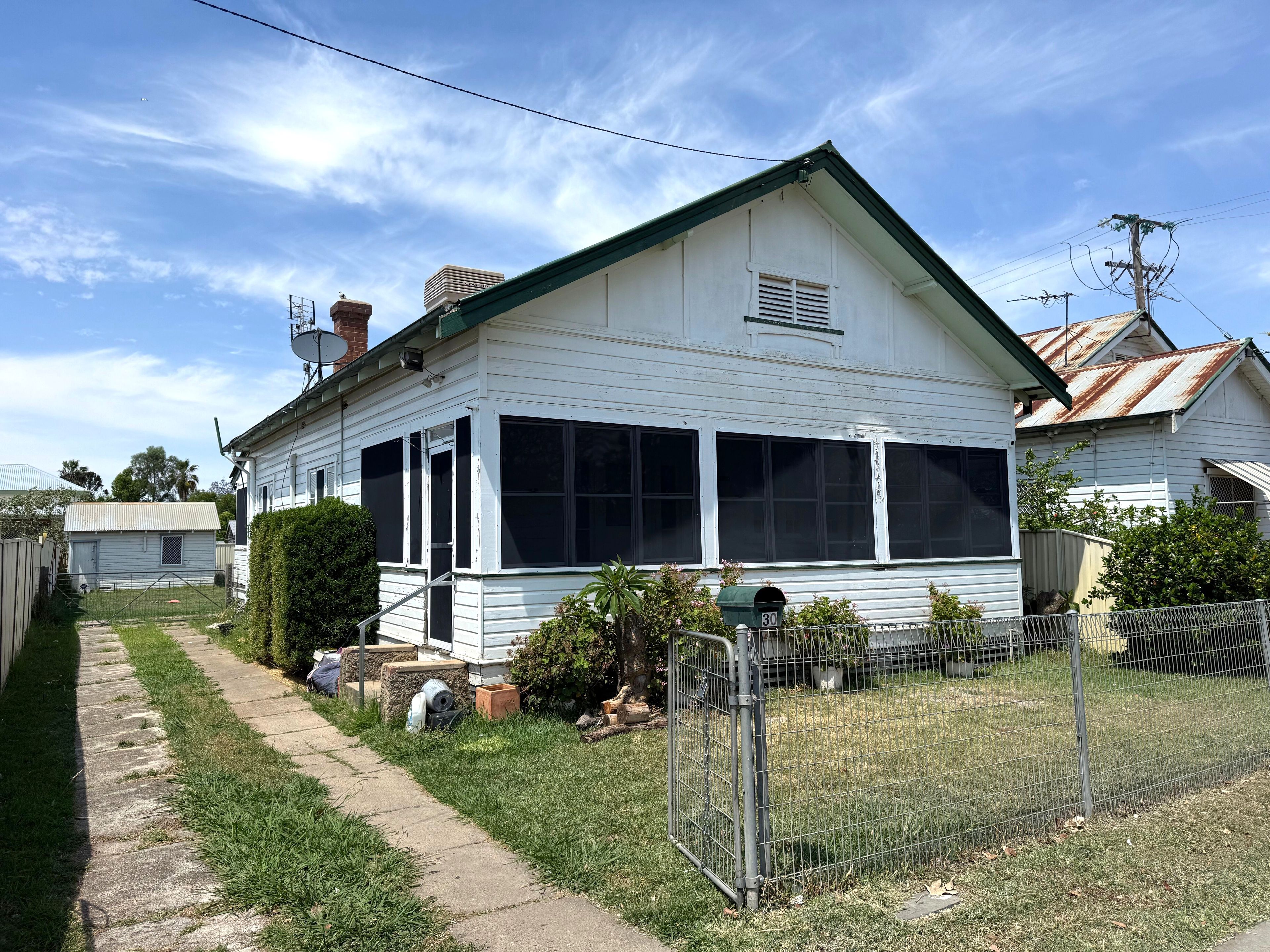30 Alice Street, Moree NSW 2400