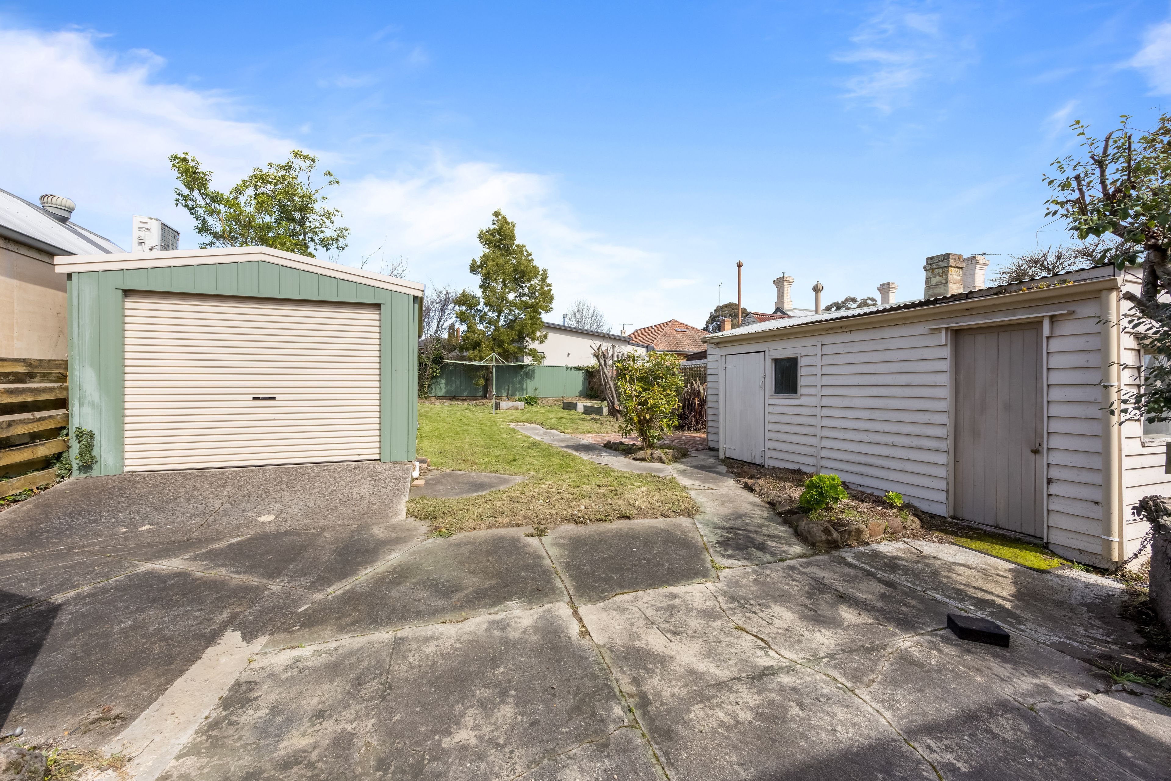 309 Macarthur Street — photo 12 of 13