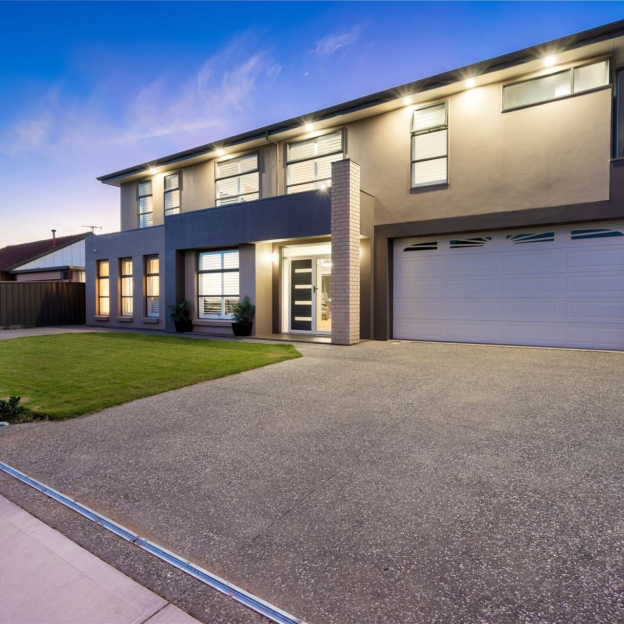 827 Military Road, North Haven SA 5018