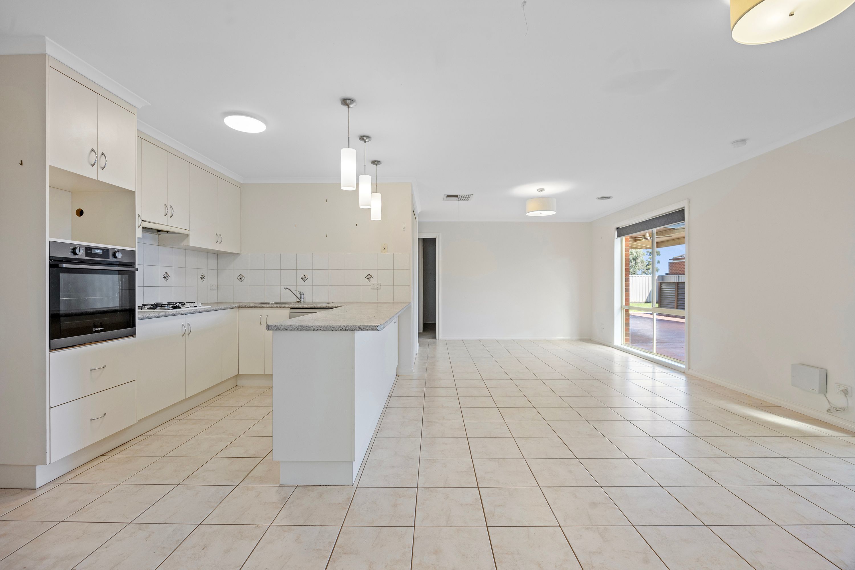 50 Wearne Road — photo 4 of 6