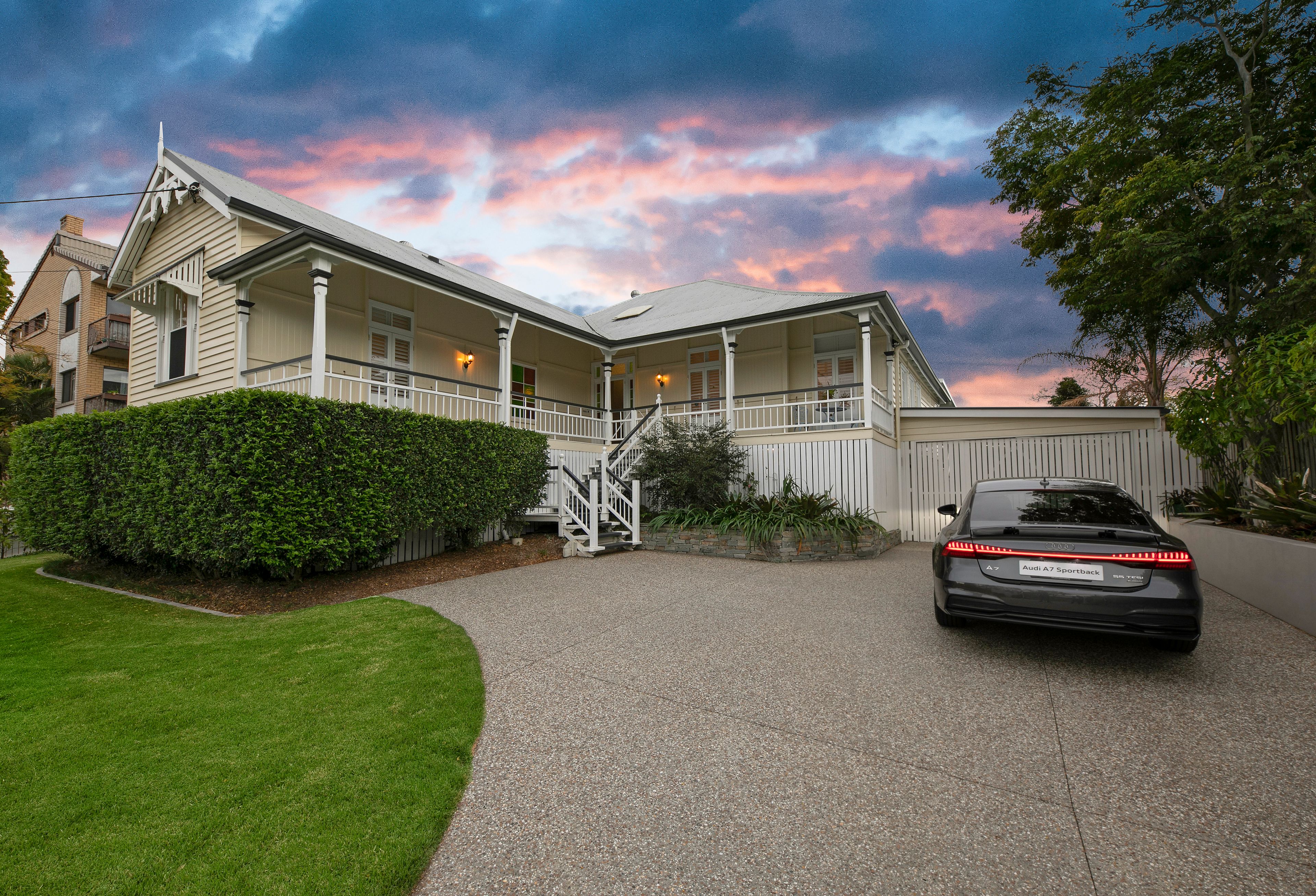 25 Rokeby Terrace, Taringa, QLD 4068