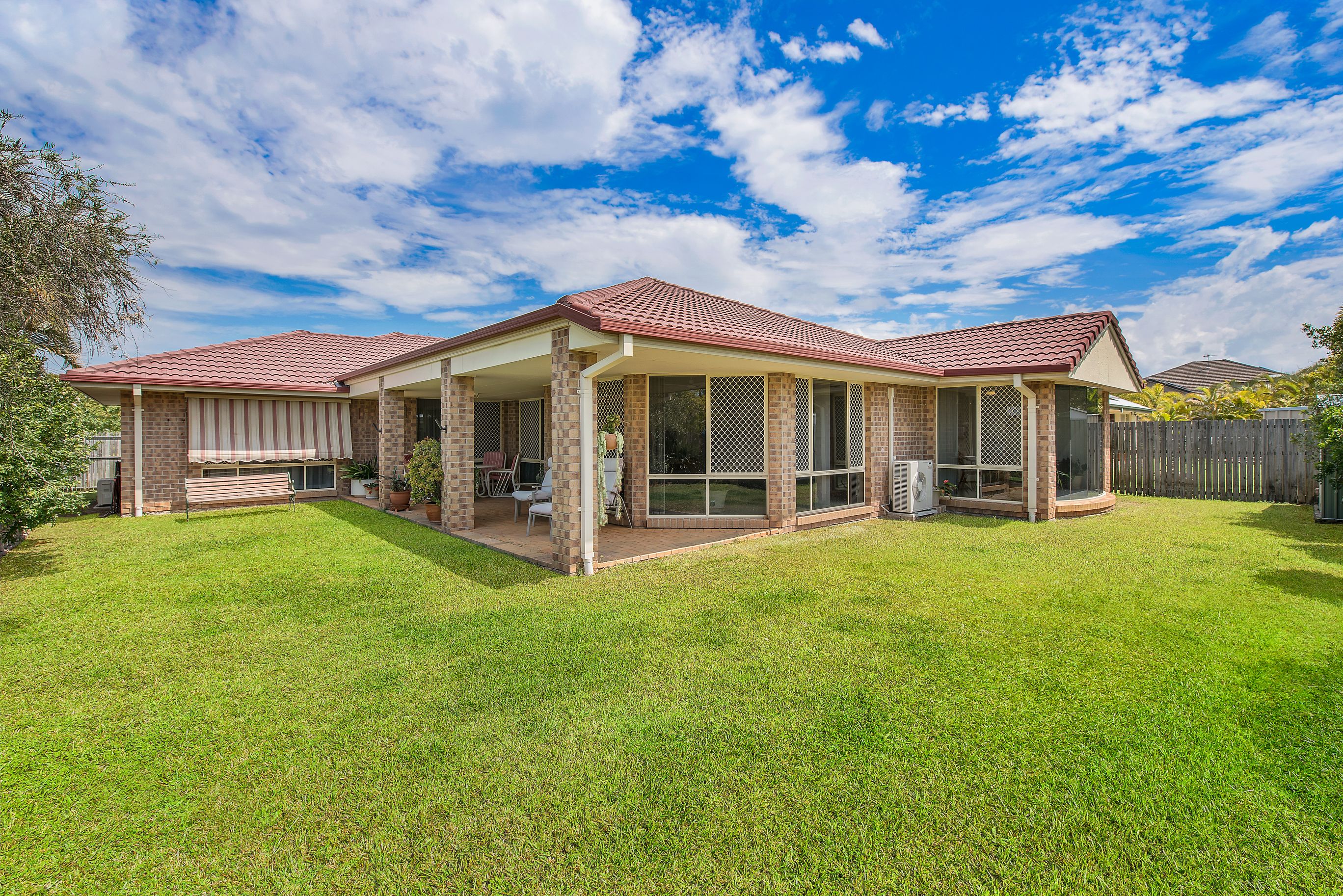6 Palmer Court, Newport, QLD 4020
