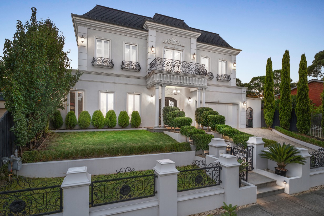 77 Glen Tower Drive, Glen Waverley, VIC 3150