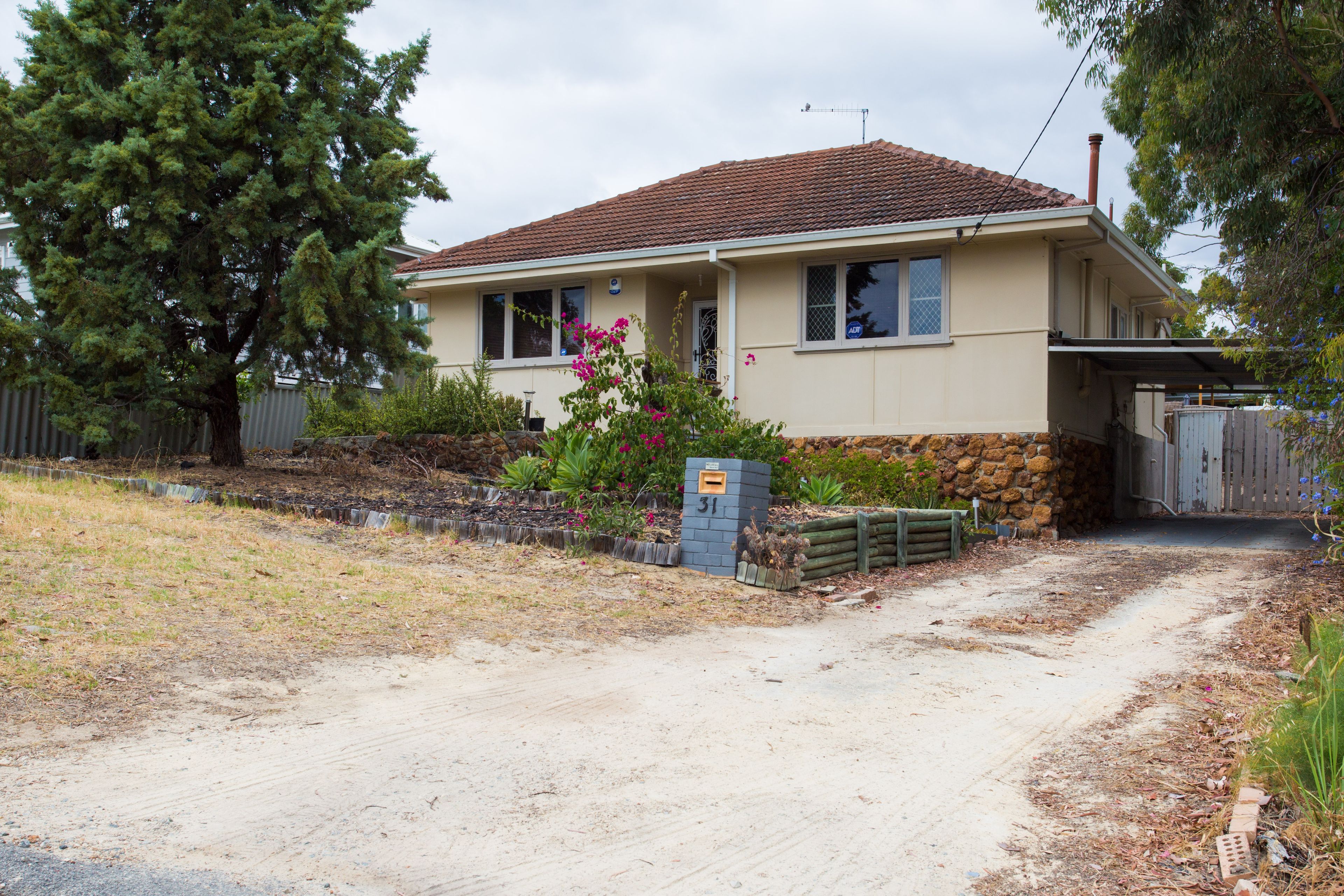 31 The Strand, Bayswater, WA 6053