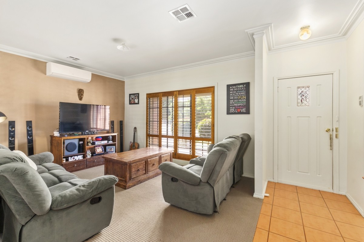 12 Manatee Close, Hoppers Crossing, VIC 3029