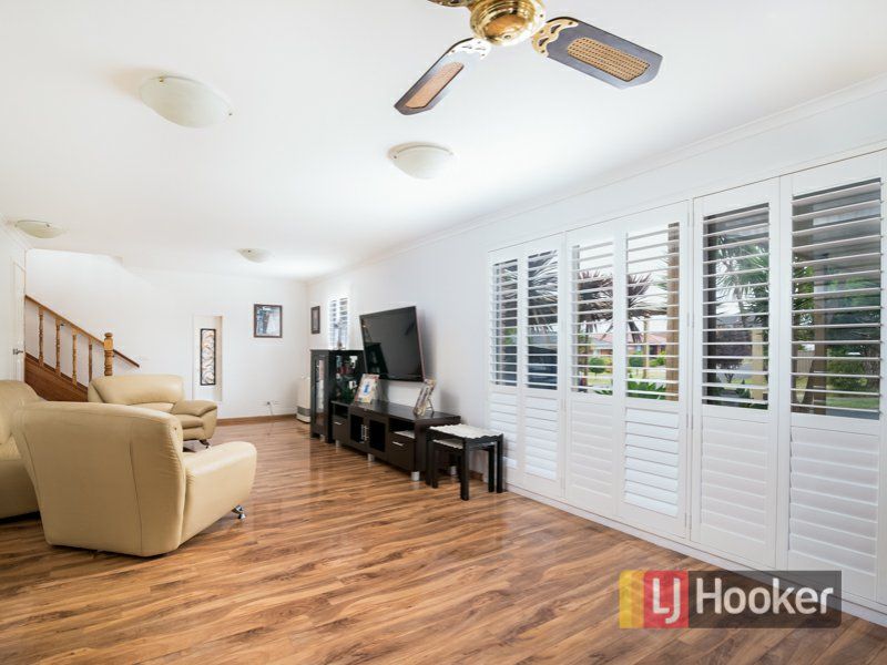 2 Mildura Crescent, Endeavour Hills, VIC 3802
