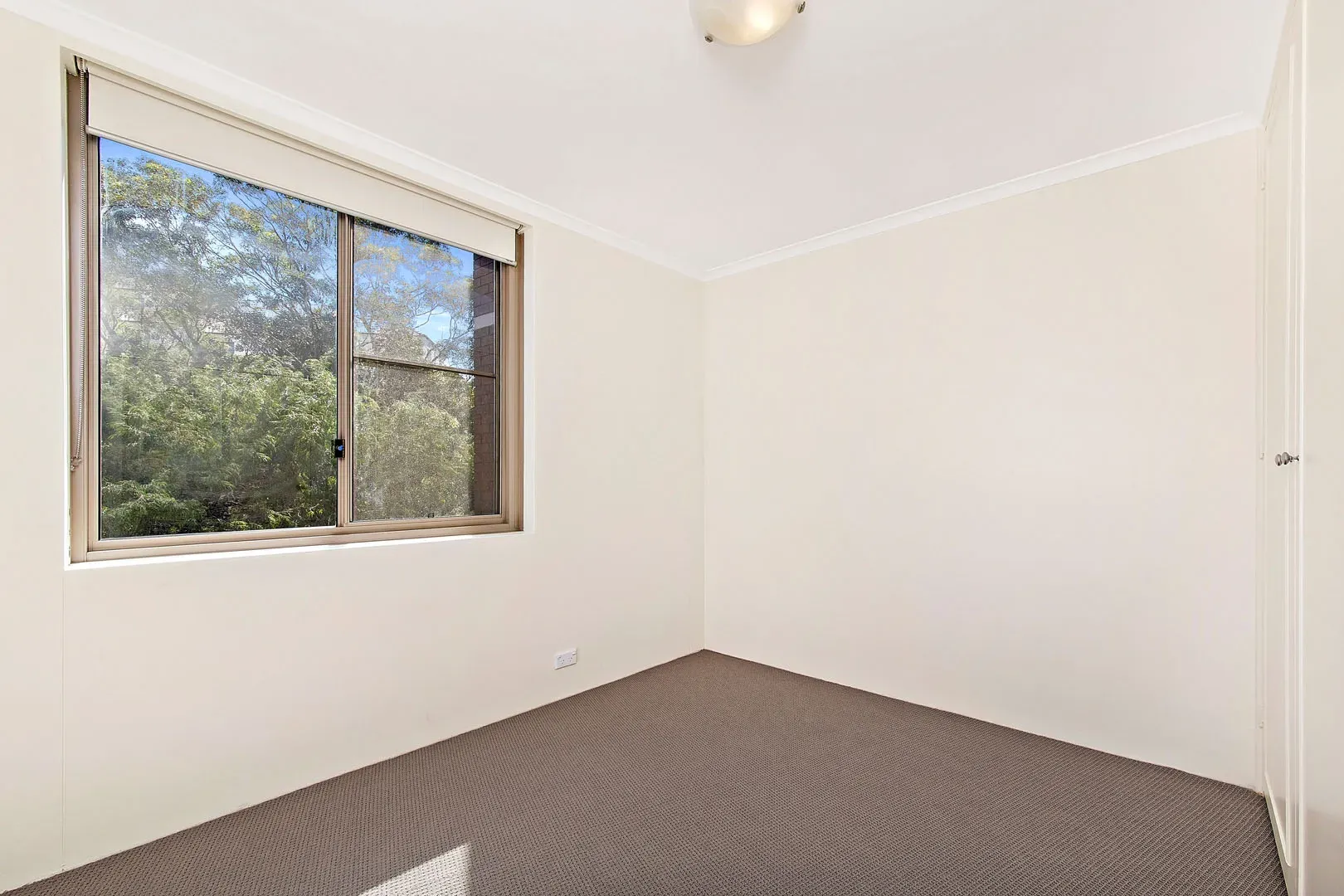 14/168 Old South Head Road — photo 3 of 5