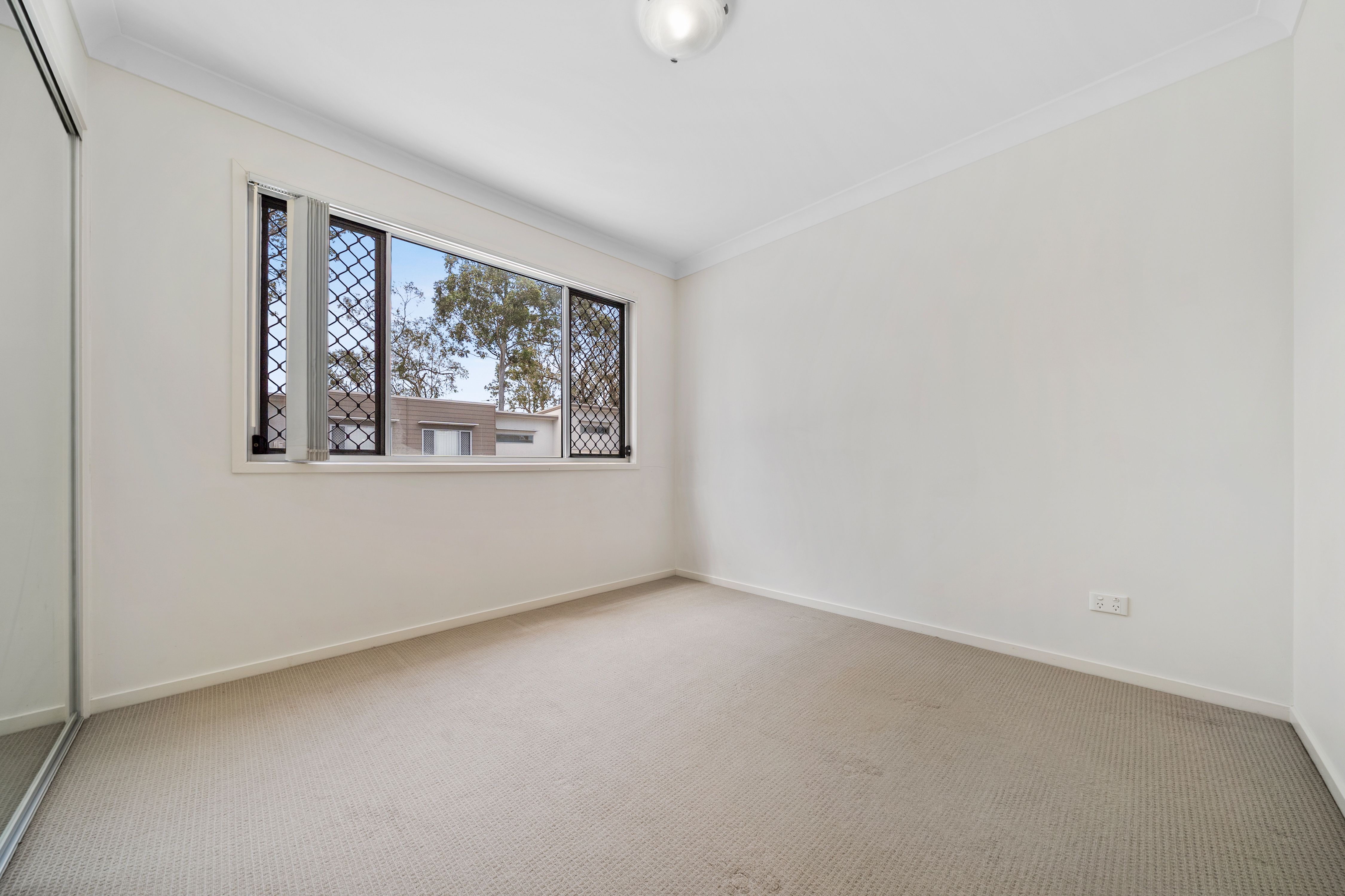 15/28 Menser Street — photo 10 of 21