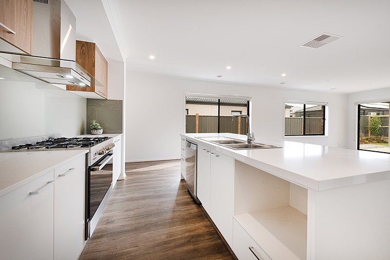 4 Gunbower Crescent, Botanic Ridge, VIC 3977