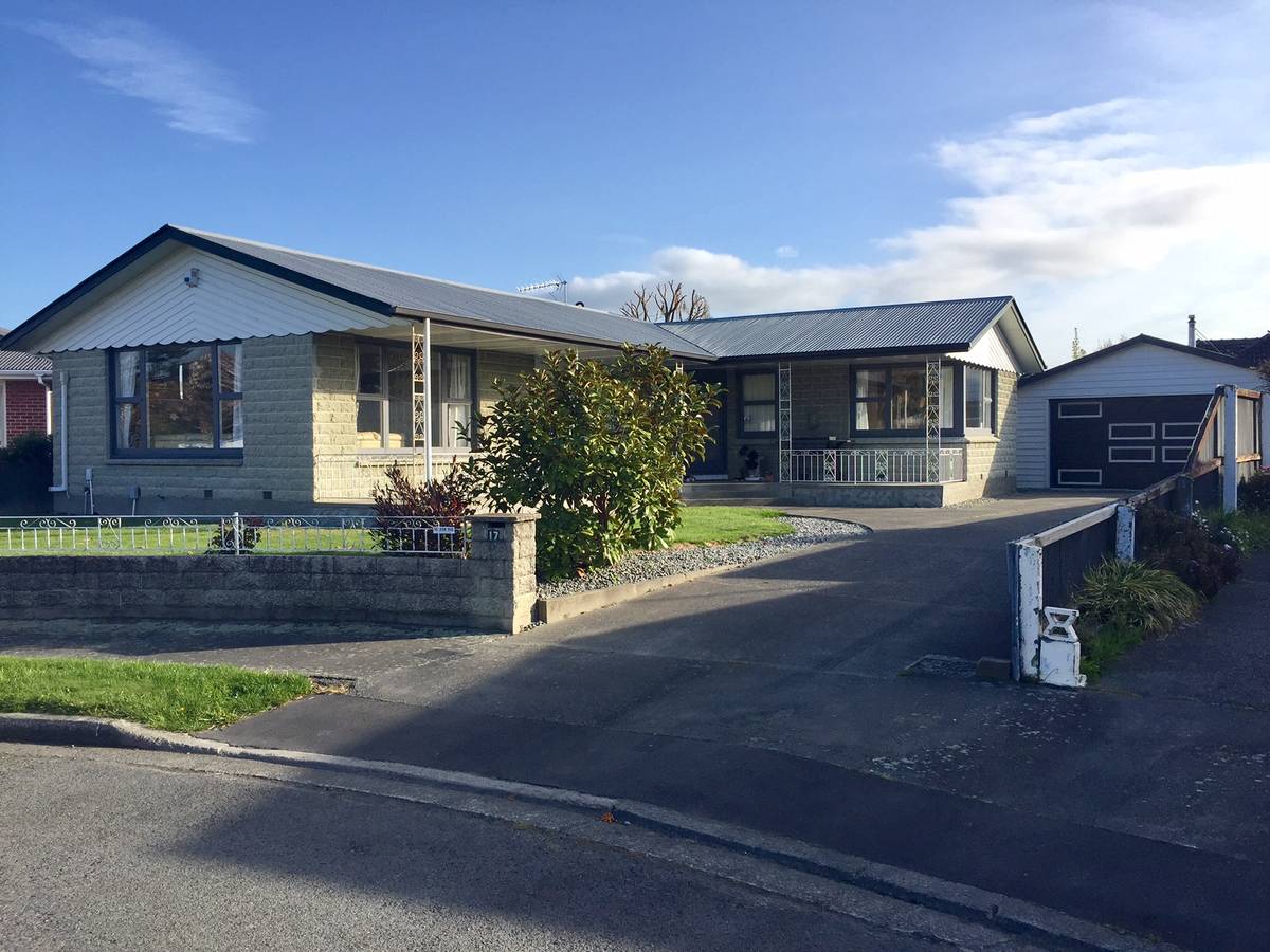 17 Renwick Place, Hillmorton, Christchurch City Real Estate Ray