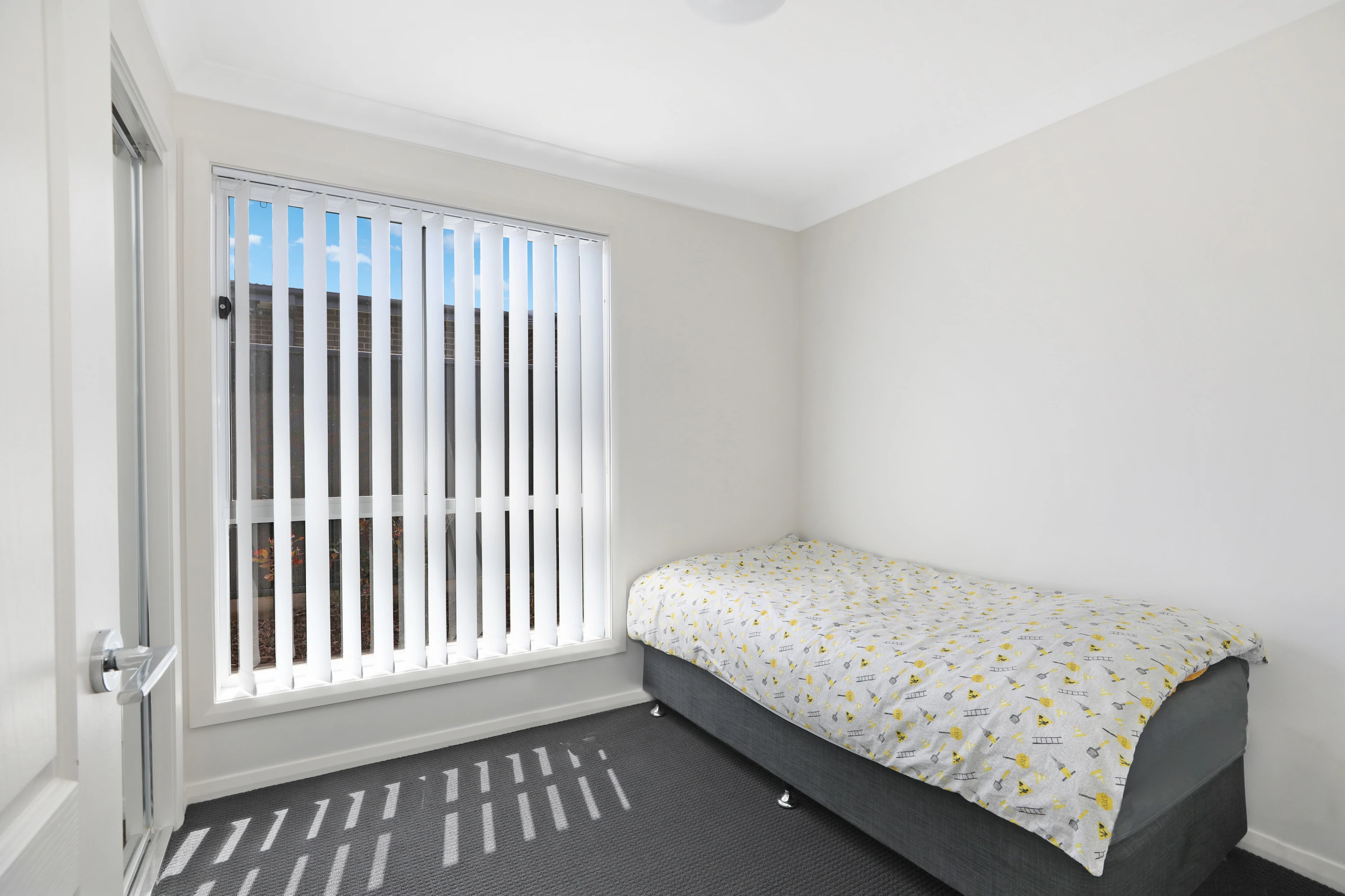 2/34 Matchless Avenue, Goulburn, NSW 2580