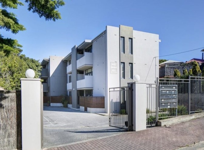 12/4 Bristol Place, Glenelg South, SA 5045