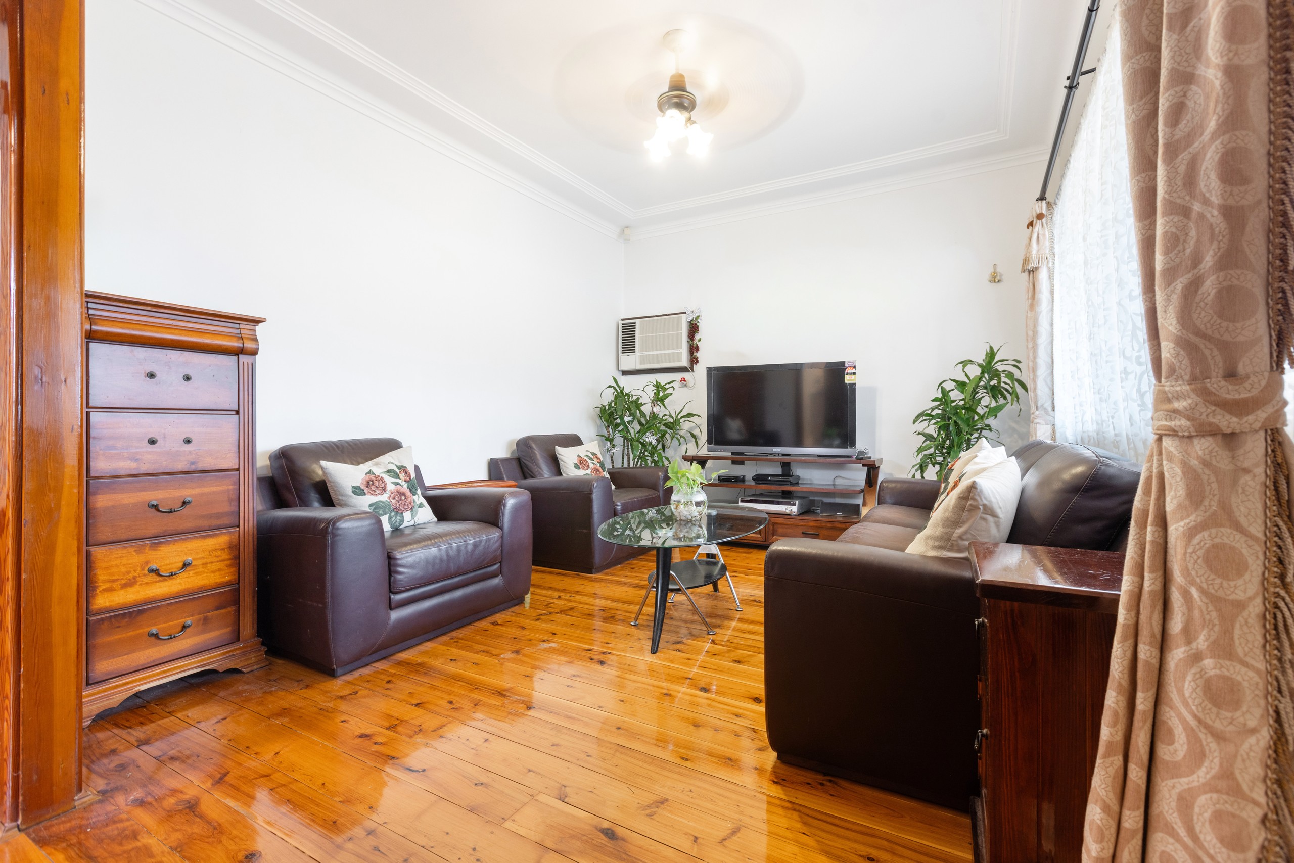 23 Fullerton Crescent, Riverwood, NSW 2210