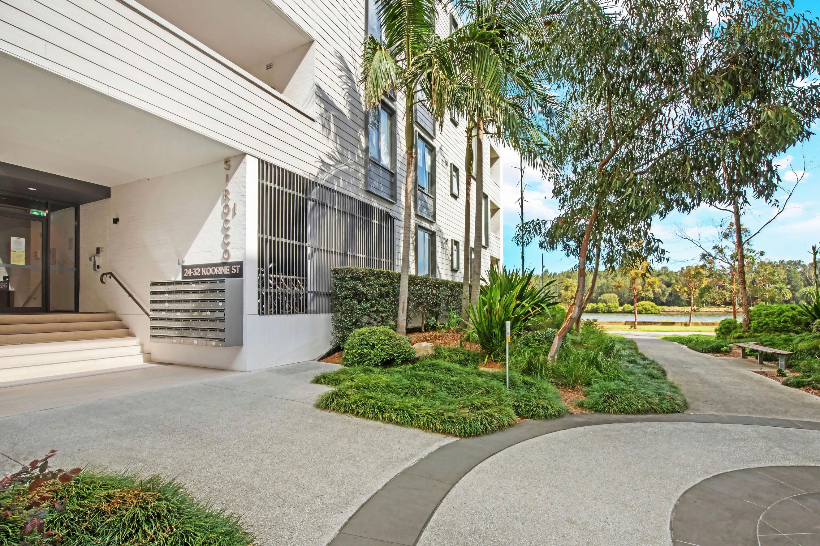 202/24-32 Koorine Street — photo 16 of 16