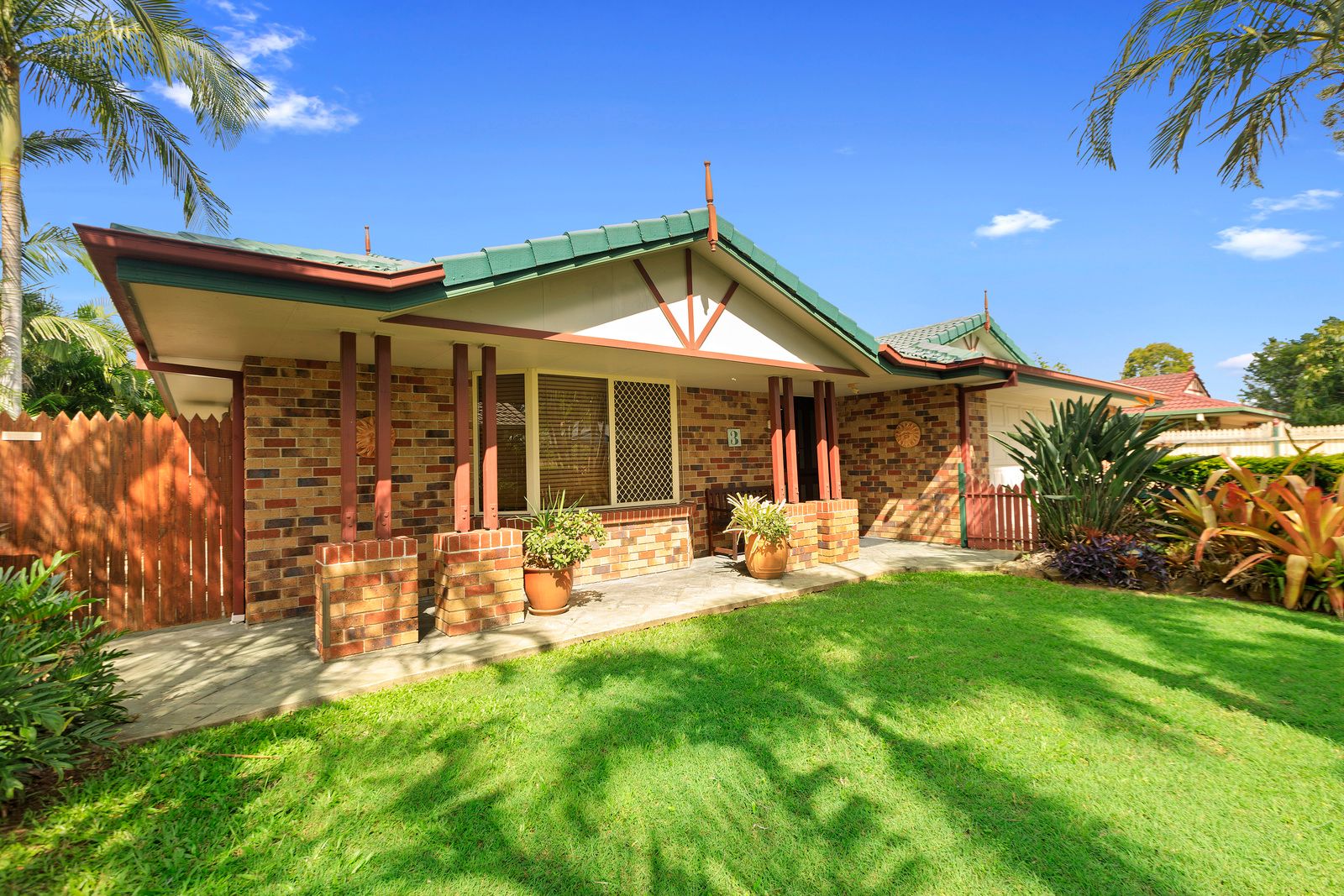 3 Appleyard Crescent, Coopers Plains, QLD 4108