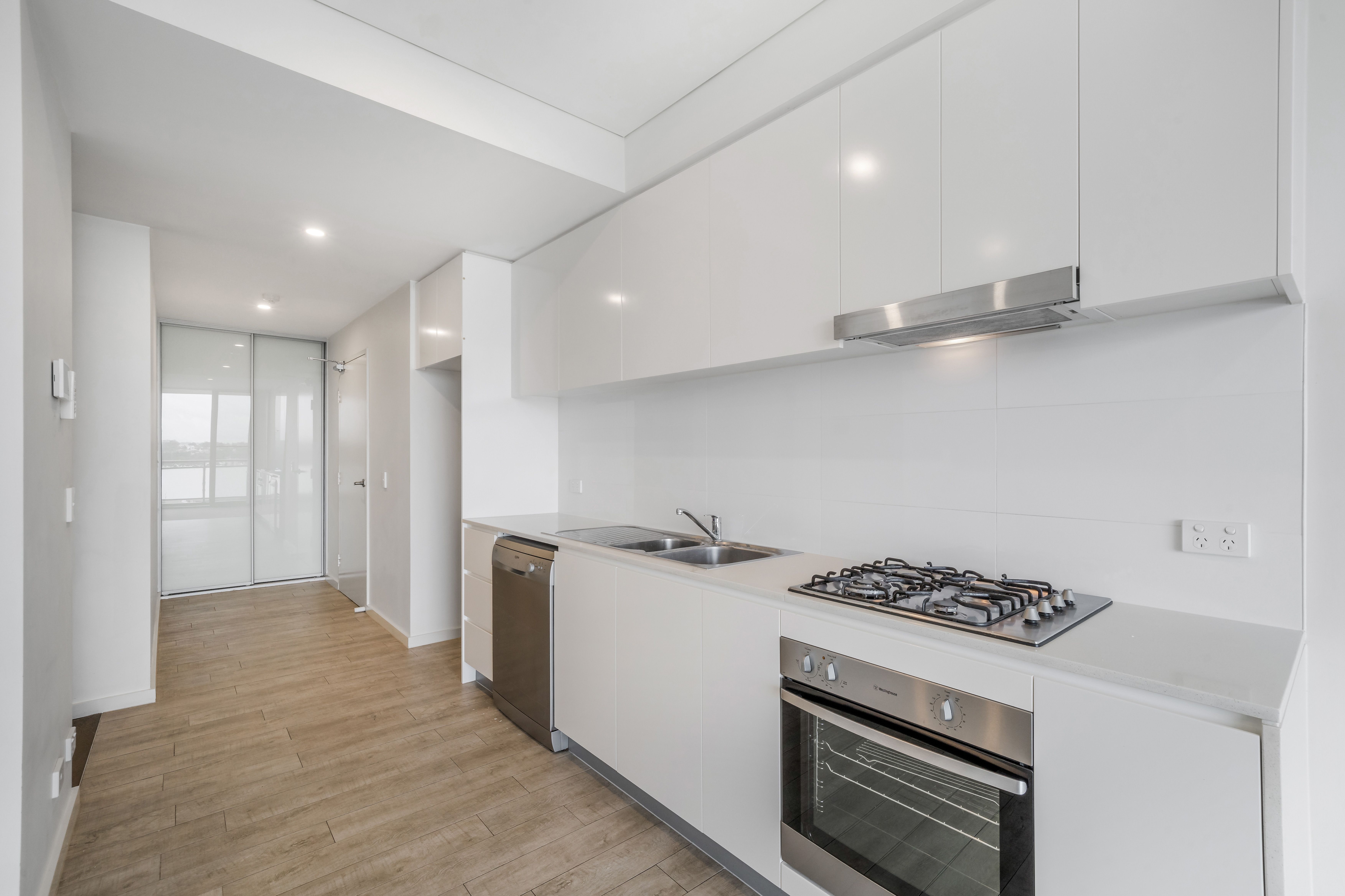 63/57-59 Lachlan Street — photo 6 of 14