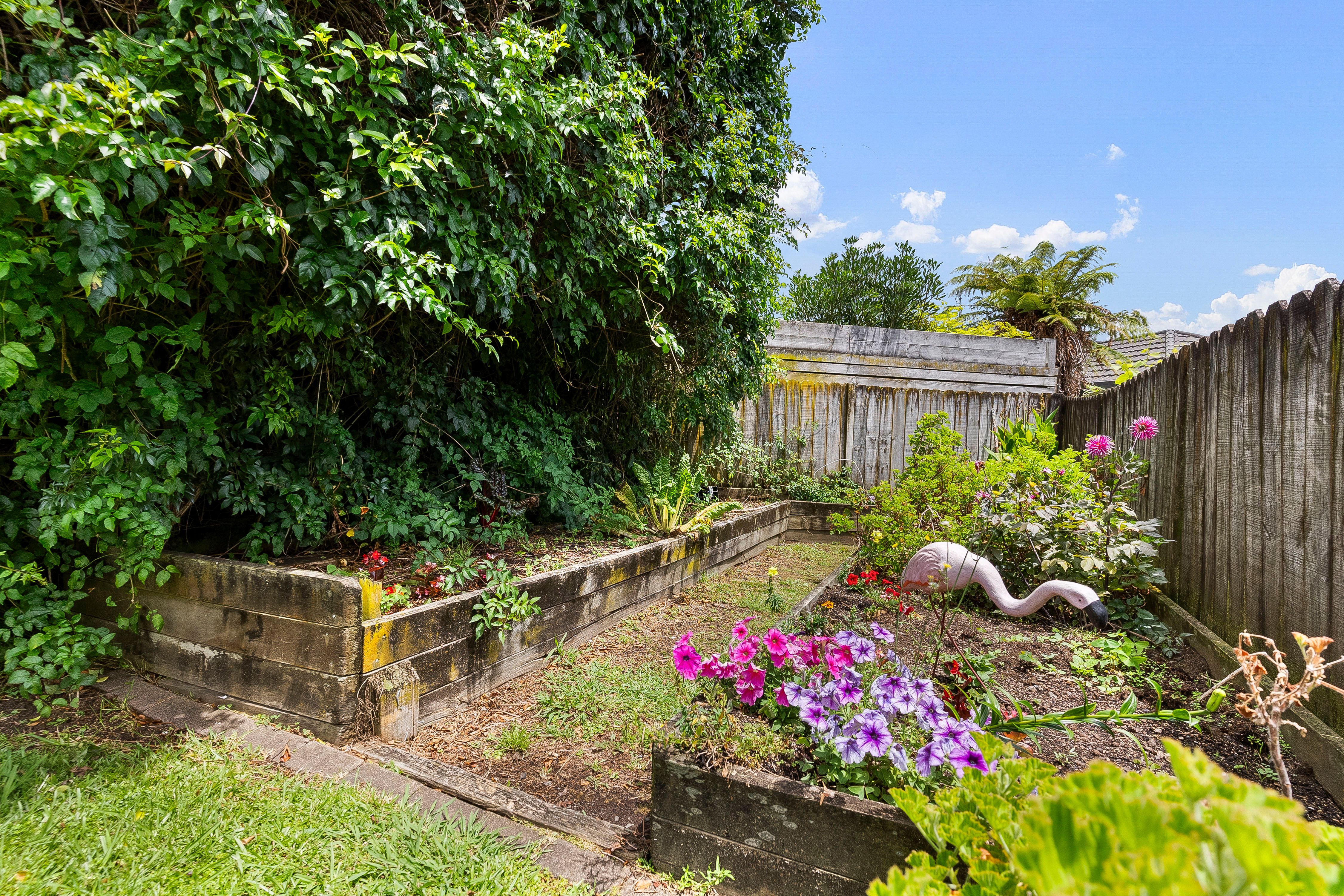 19 Pyrite Street, Westgate, Waitakere City