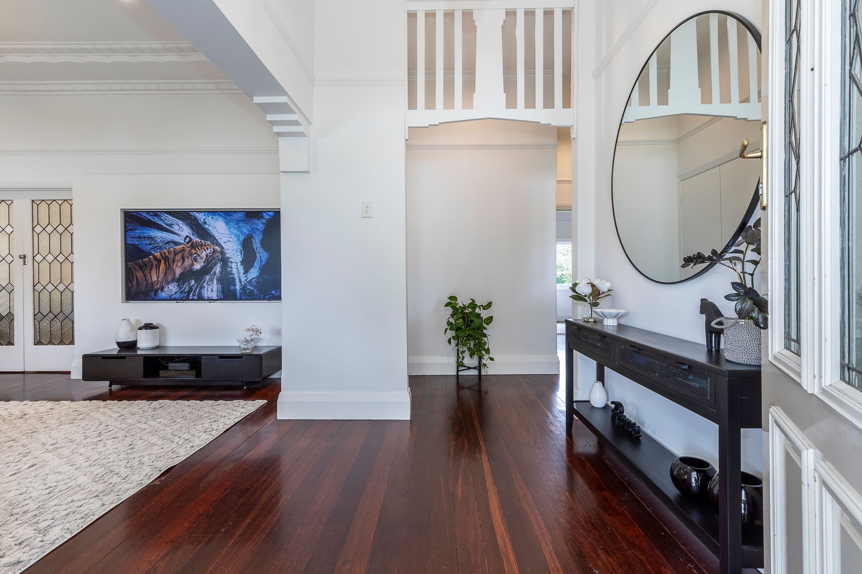 17 Thongsbridge Street — photo 4 of 30
