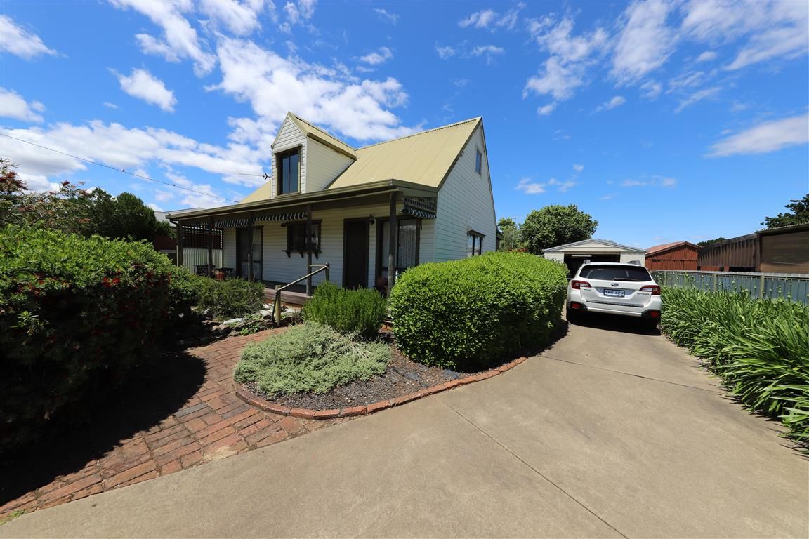 31 Lynch Street, Adelong, NSW 2729 Sold House Ray White Tumut