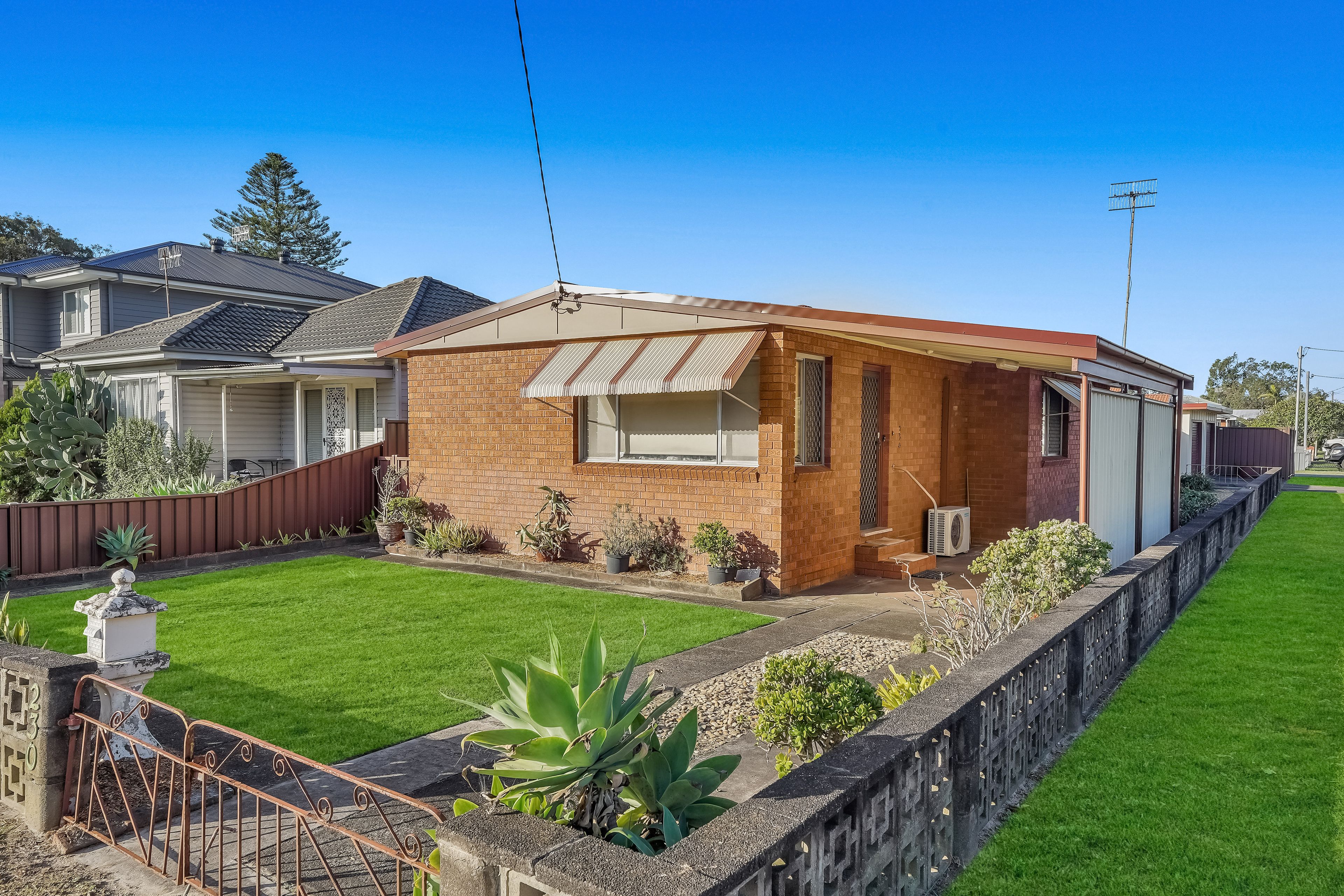 230 Trafalgar Avenue — photo from Ray White Umina Beach