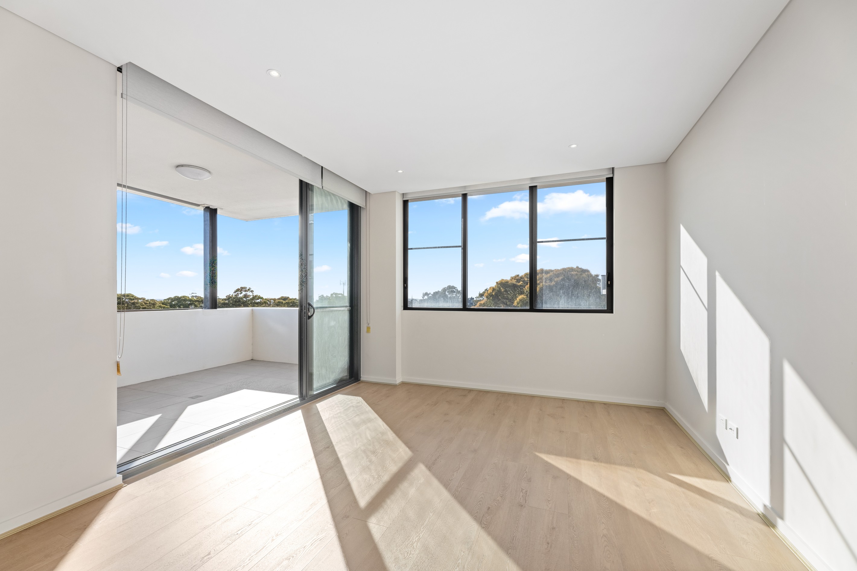 506/66 Glencoe Street, Sutherland, NSW 2232