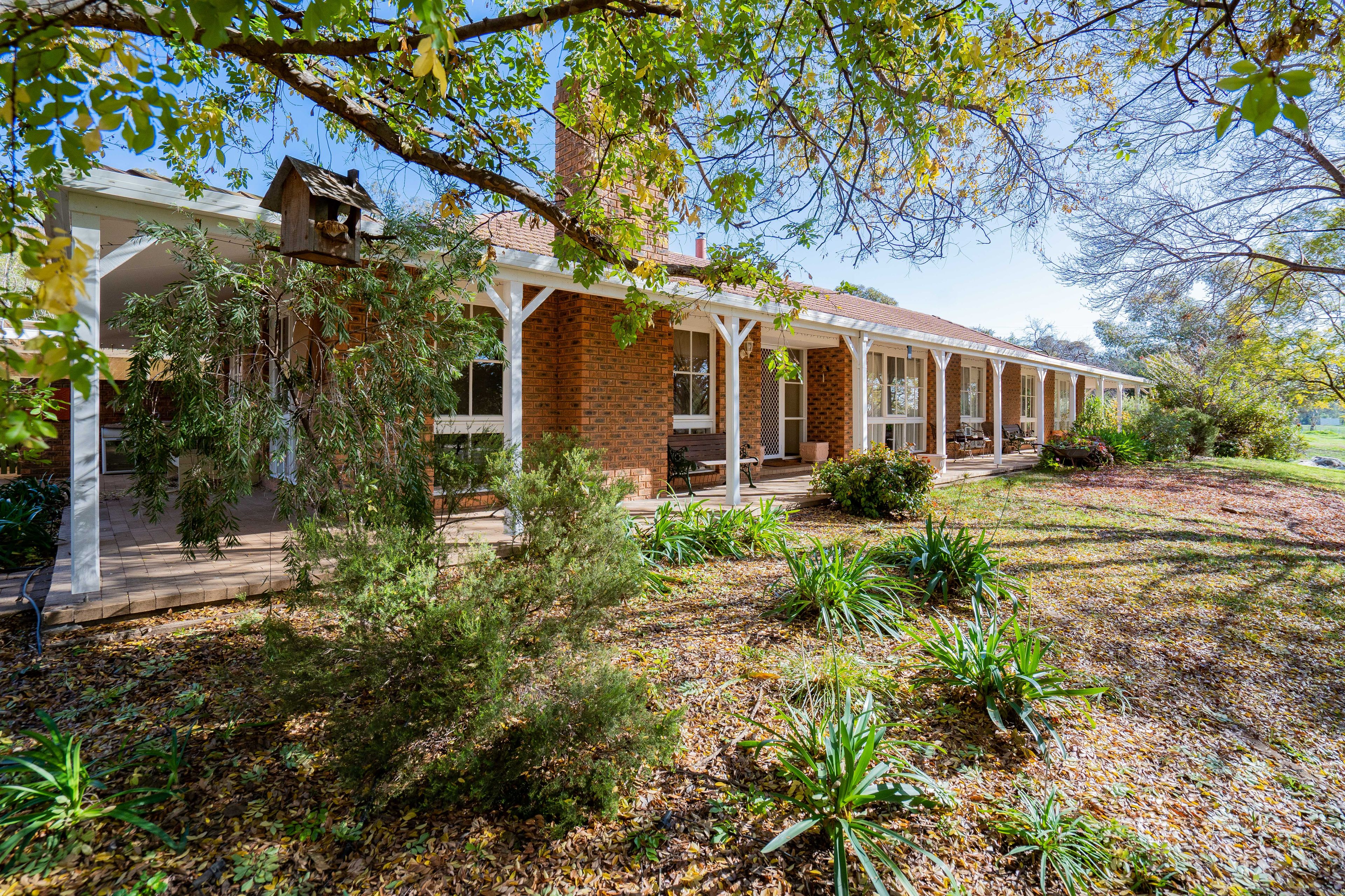 10 Norman Duck Avenue, San Isidore, NSW 2650