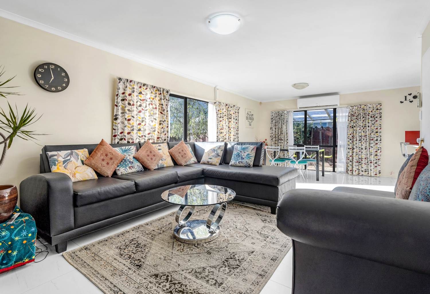 4 Farmdale Court, Flat Bush, Manukau City