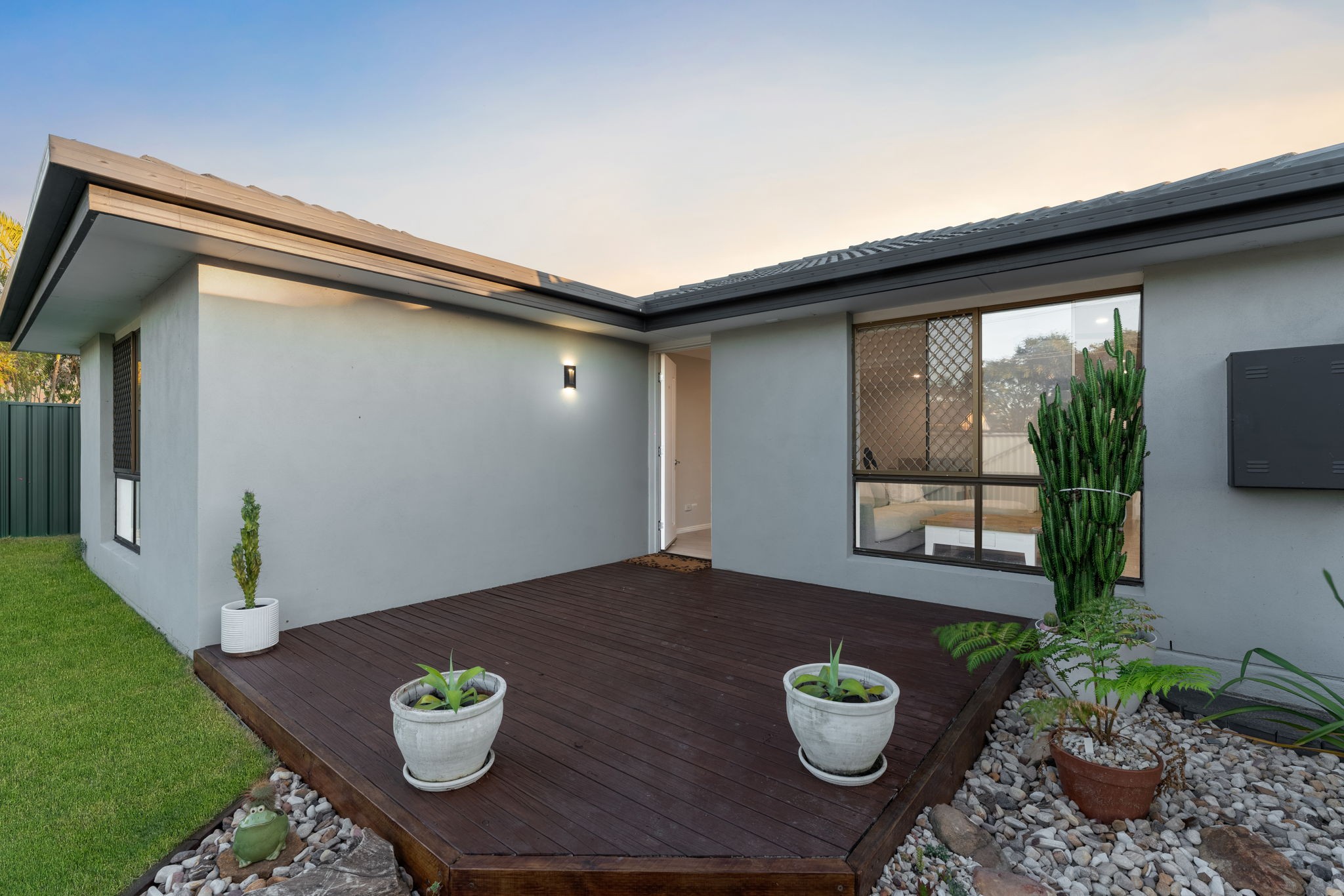 14 Lycoris Street, Crestmead, QLD 4132