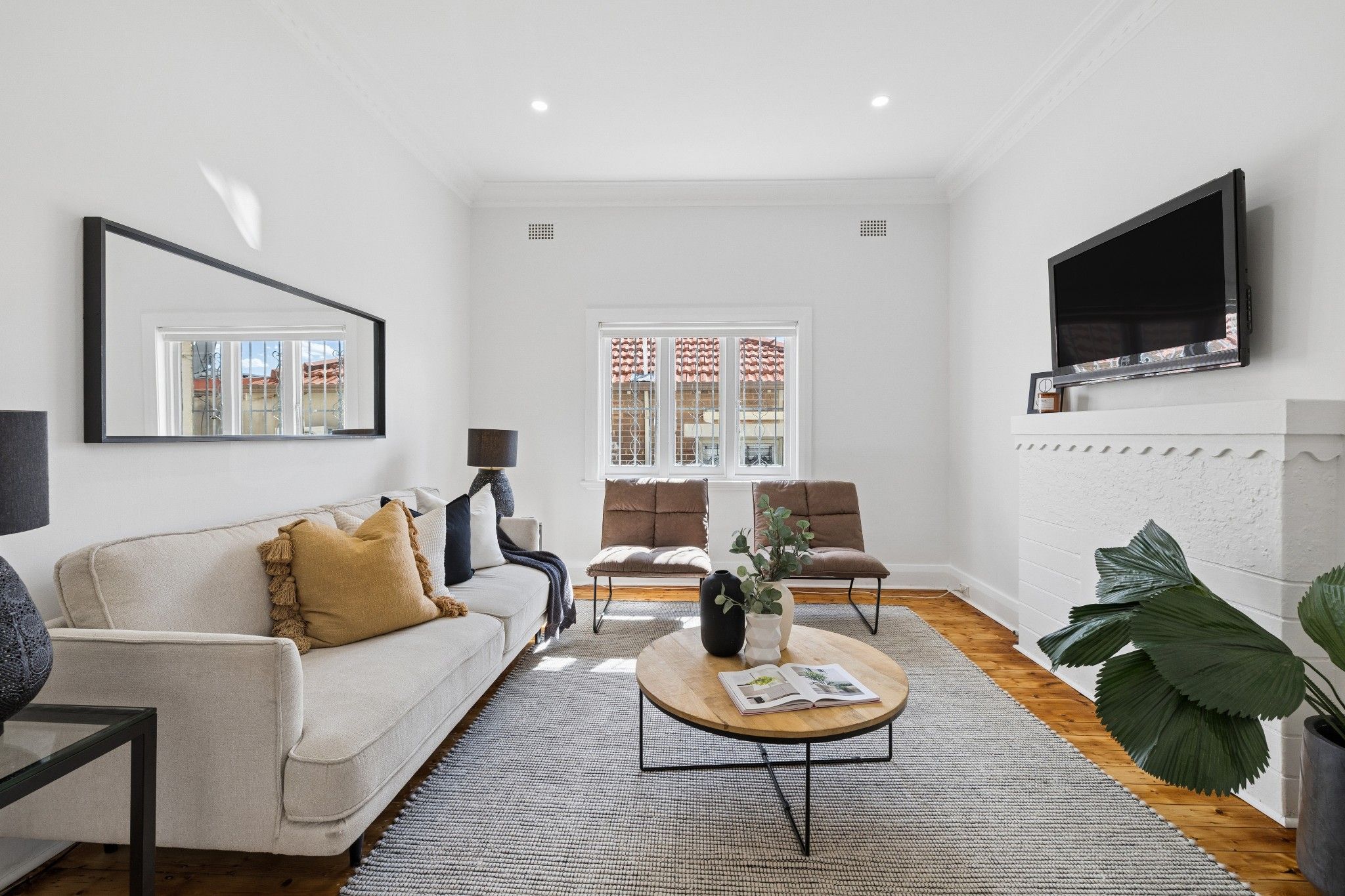 25 Birrellea Avenue — photo 3 of 17