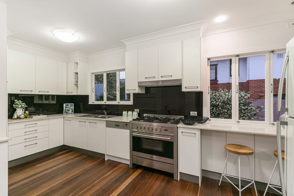 501 Cavendish Road, Coorparoo, QLD 4151