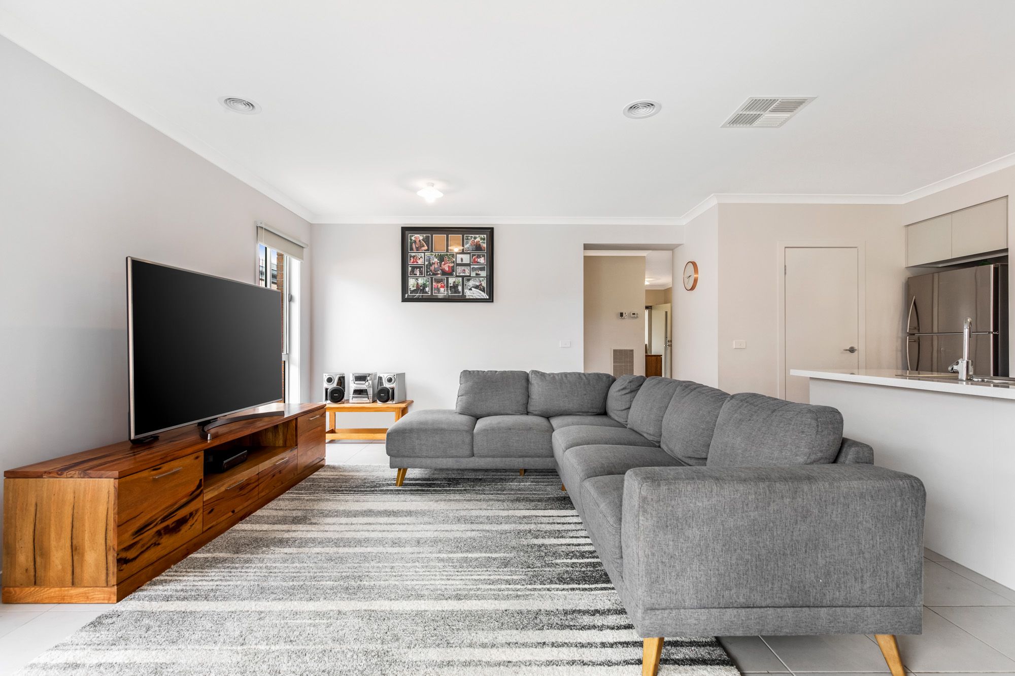 24 Pastille Road, Manor Lakes, VIC 3024