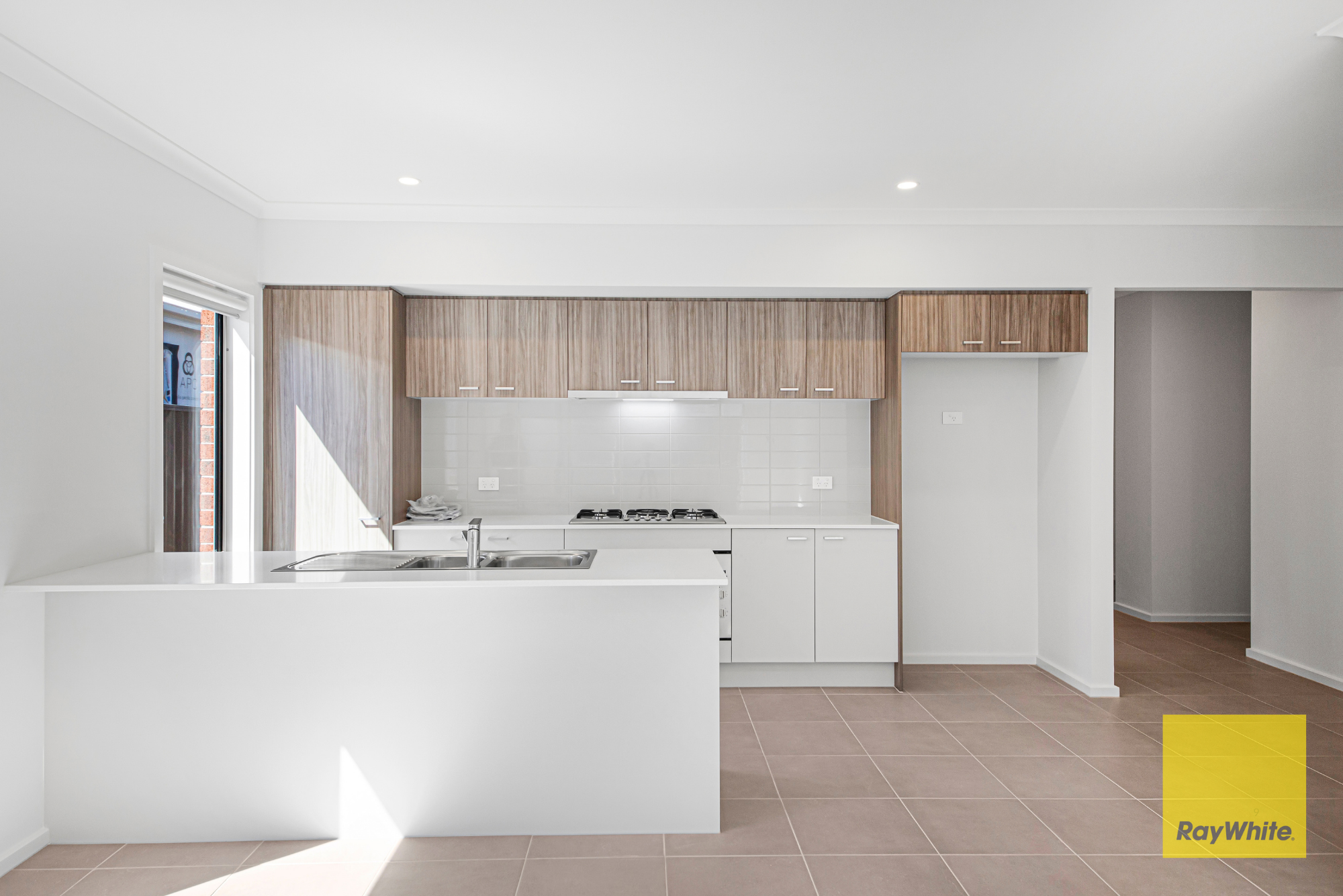 62 Danube Road — photo 5 of 18