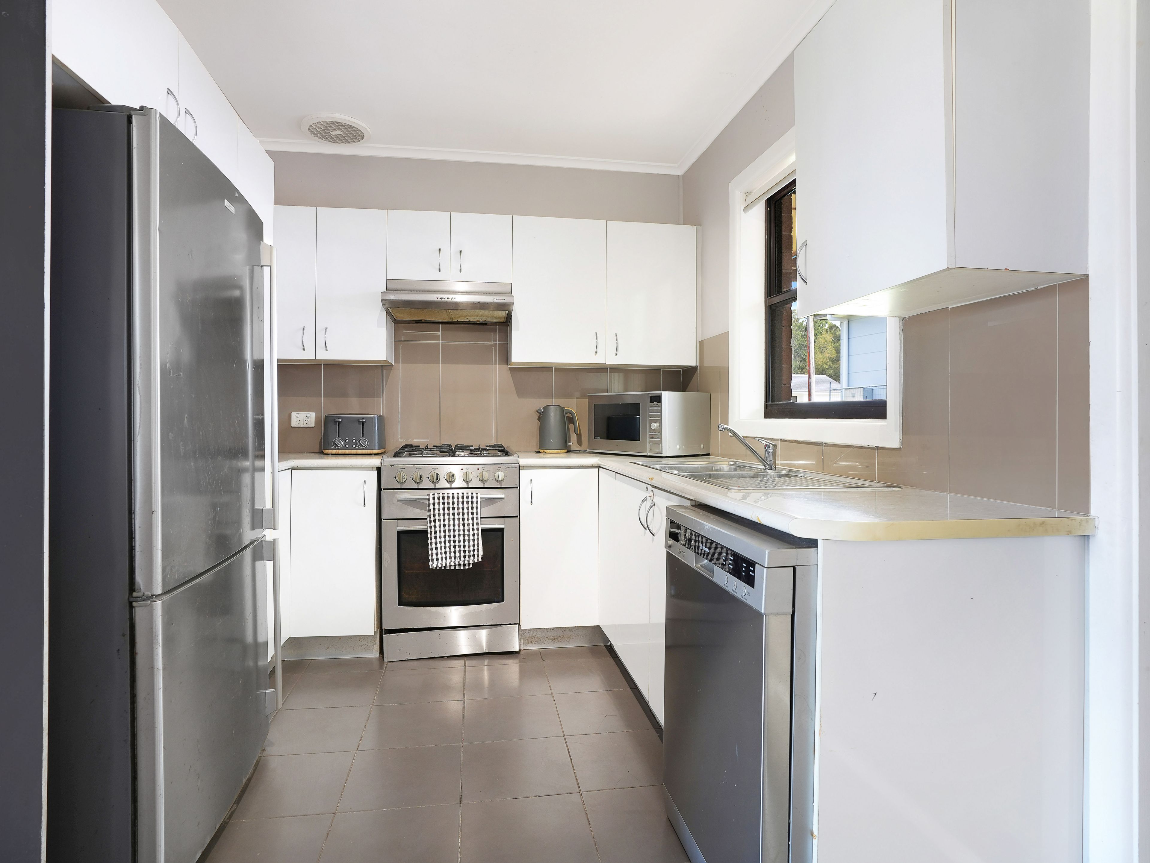 52 Cumberland Street, Berkeley, NSW 2506