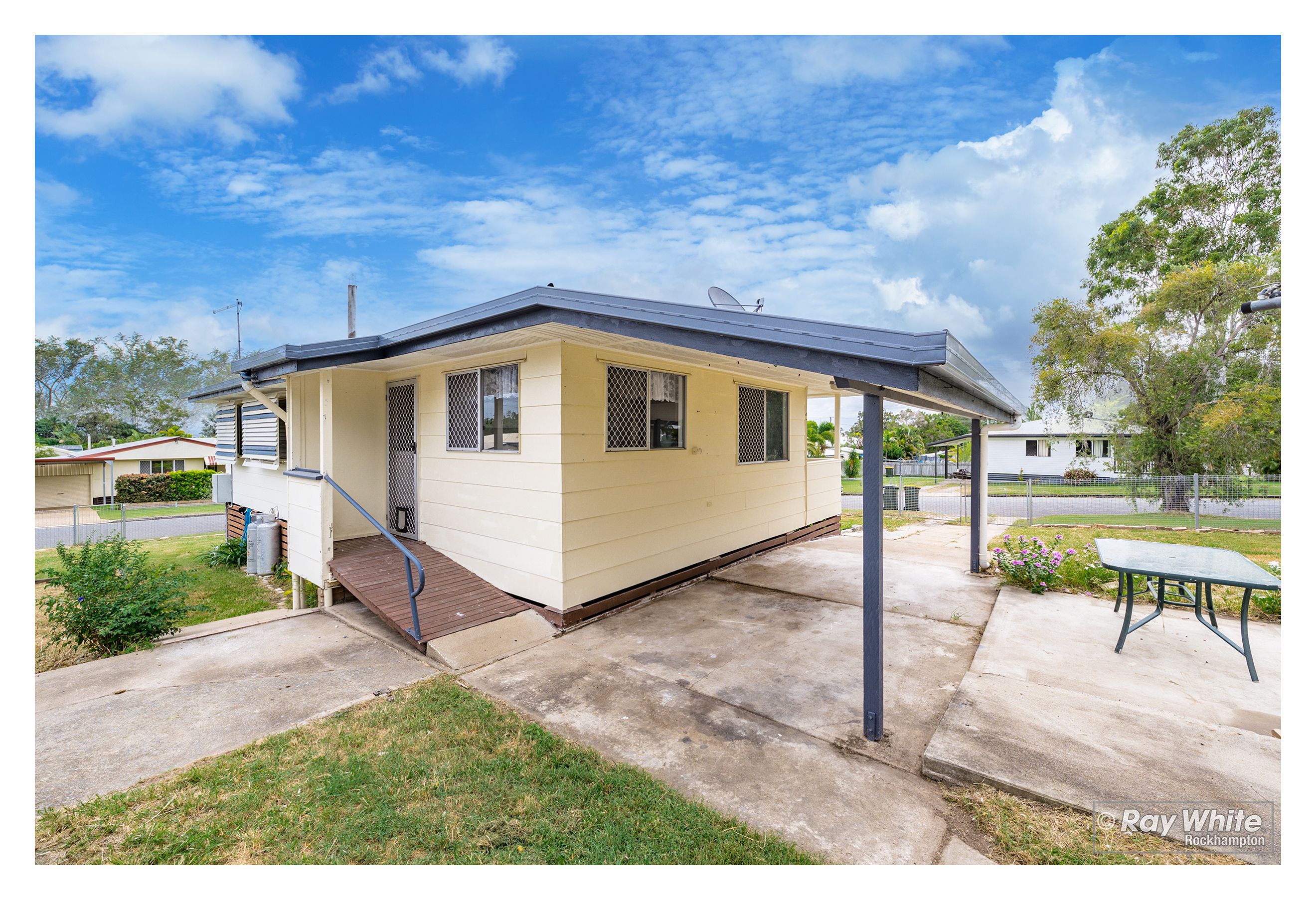 244 Sunner Street, Koongal, QLD 4701