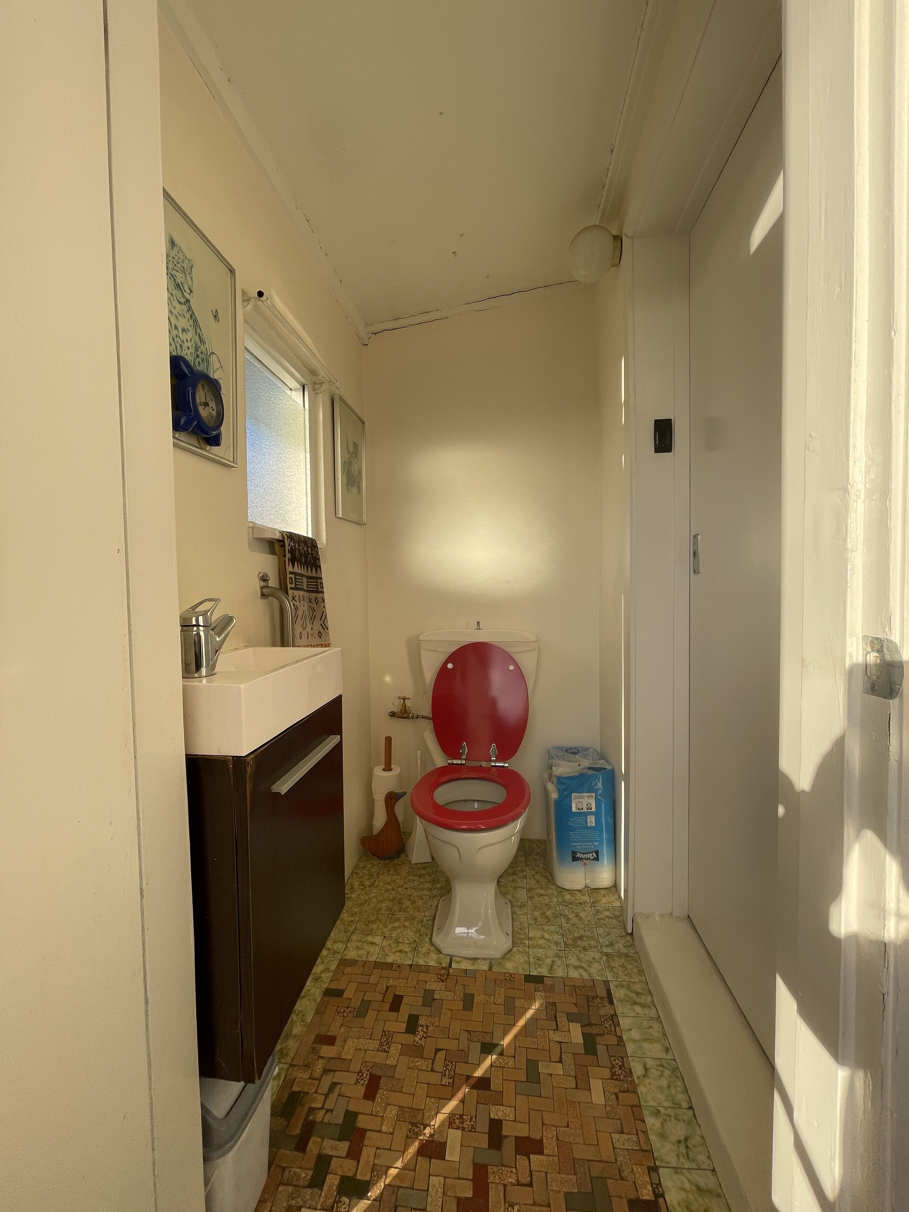 32 Bungalow Road — photo 7 of 9