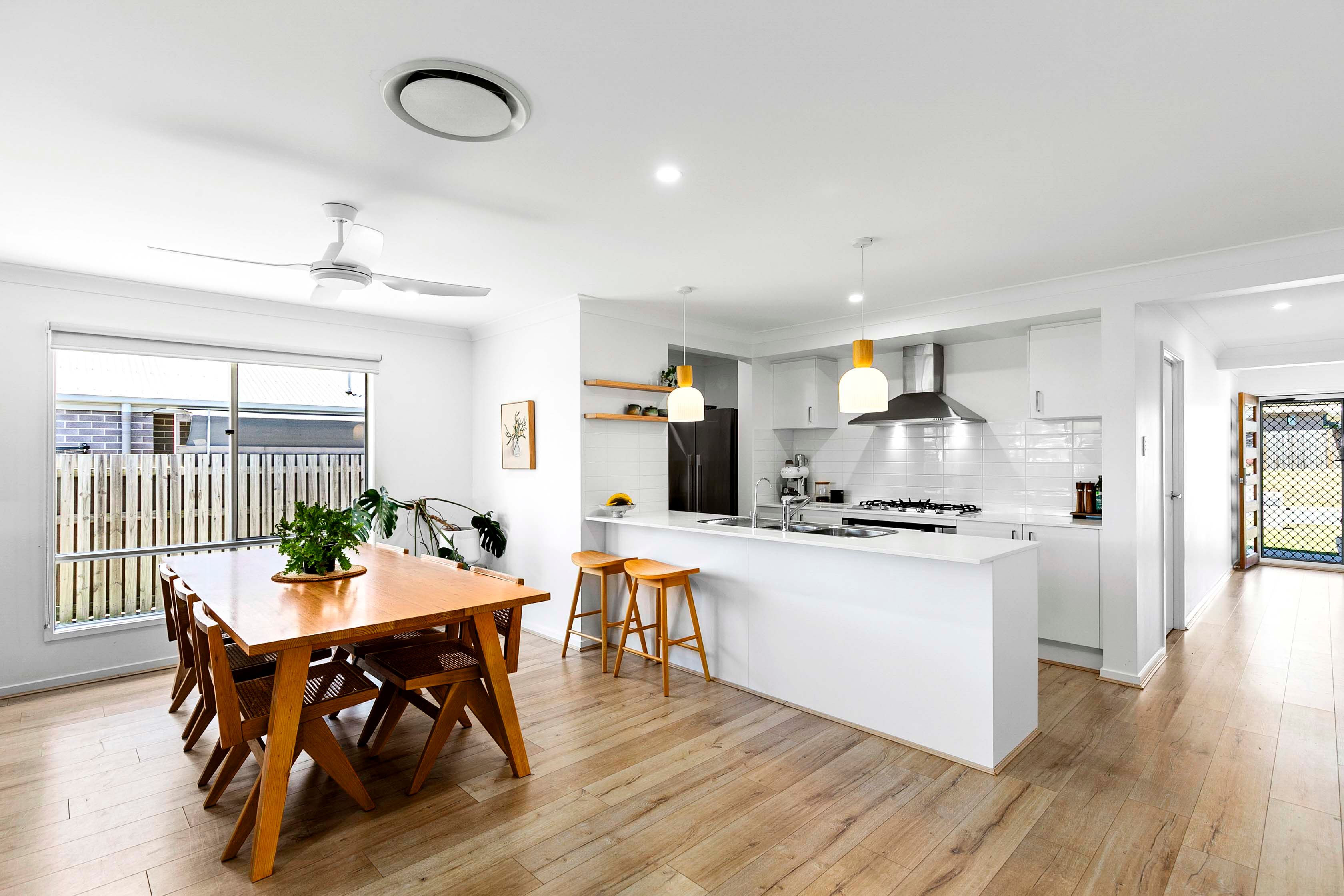 27 Waugh Street — photo 3 of 27